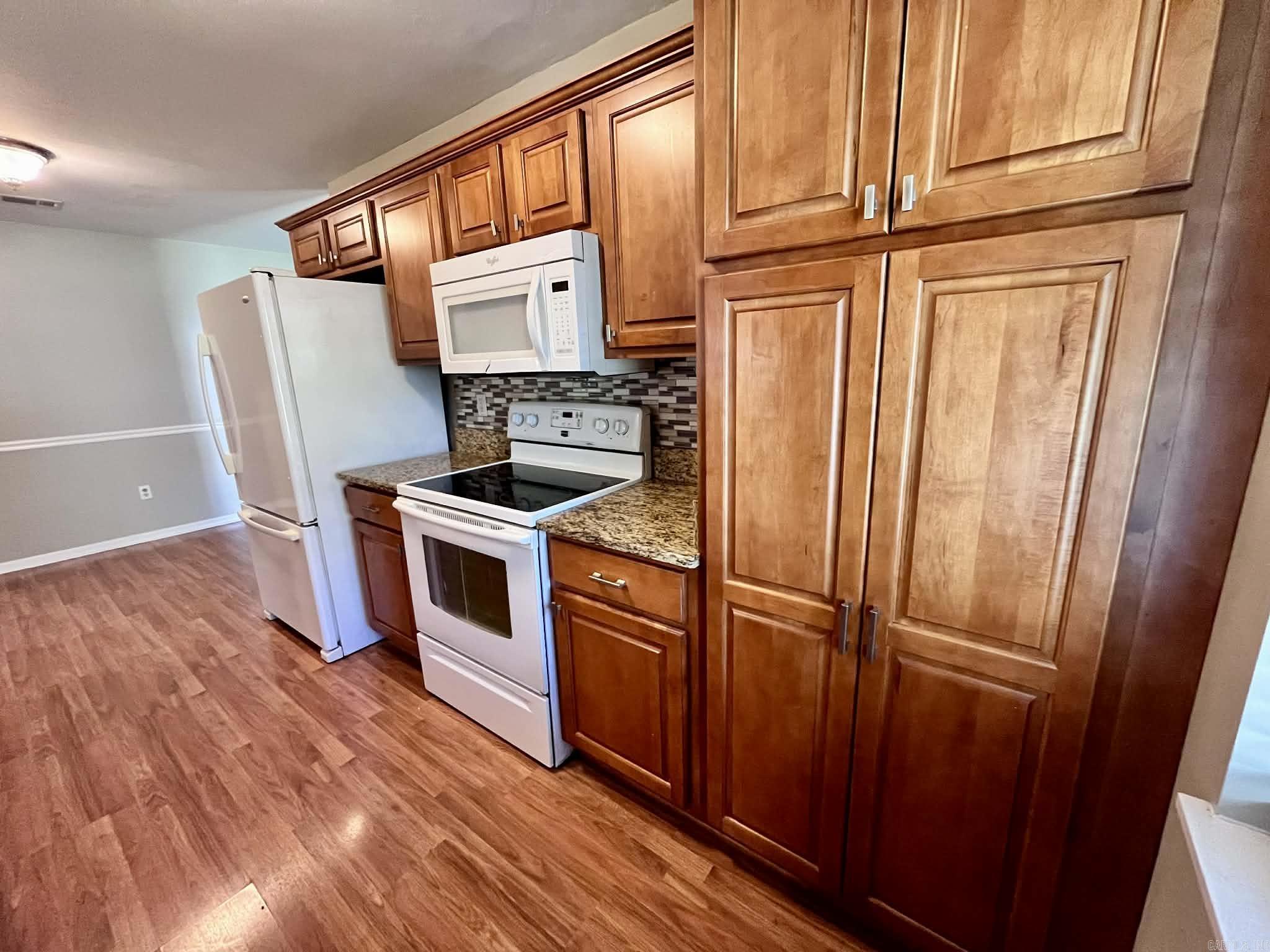 ORIGINAL TOWN-BRYANT - Residential