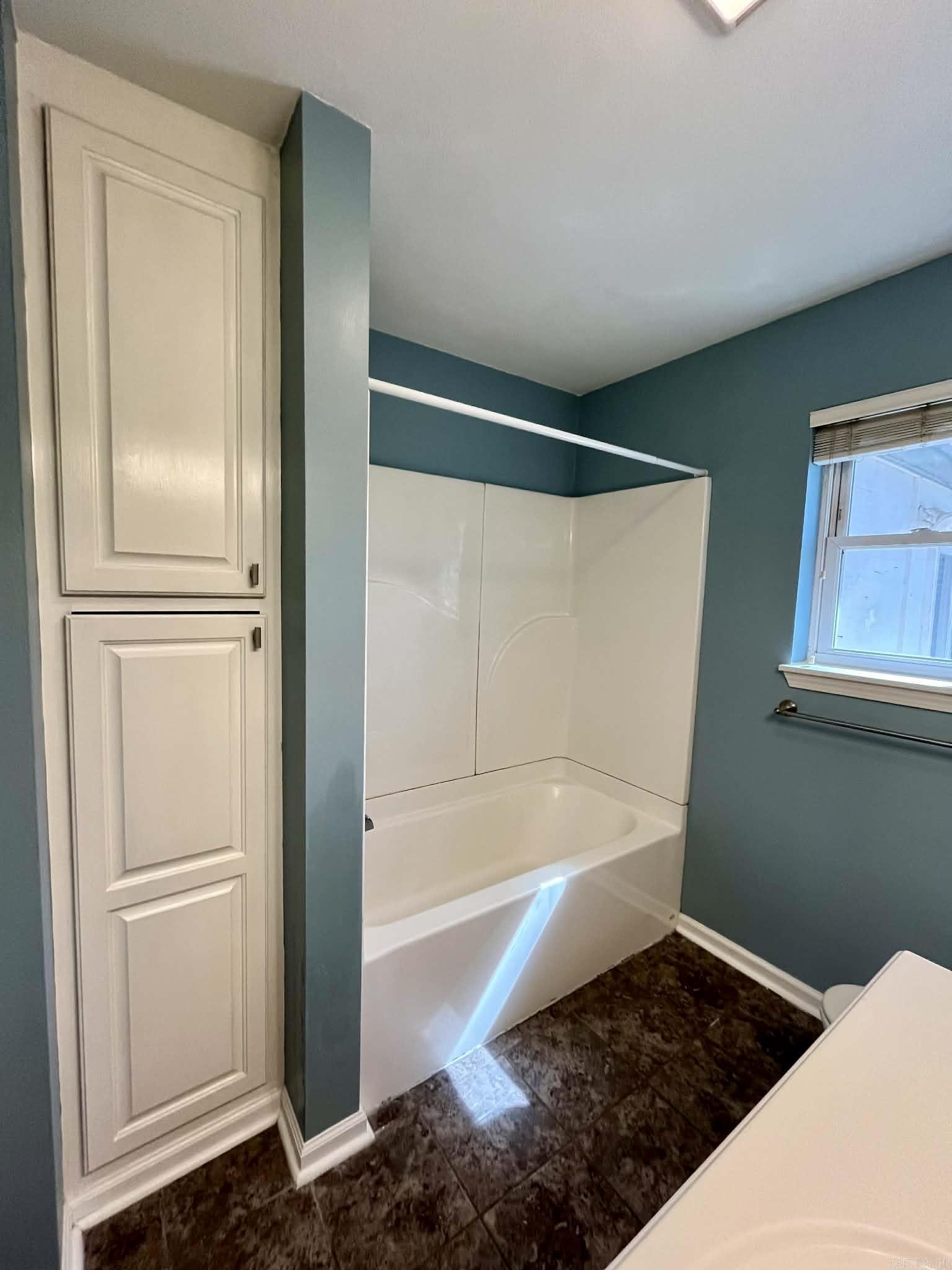 ORIGINAL TOWN-BRYANT - Residential