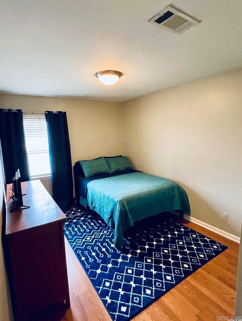 ORIGINAL TOWN-BRYANT - Residential