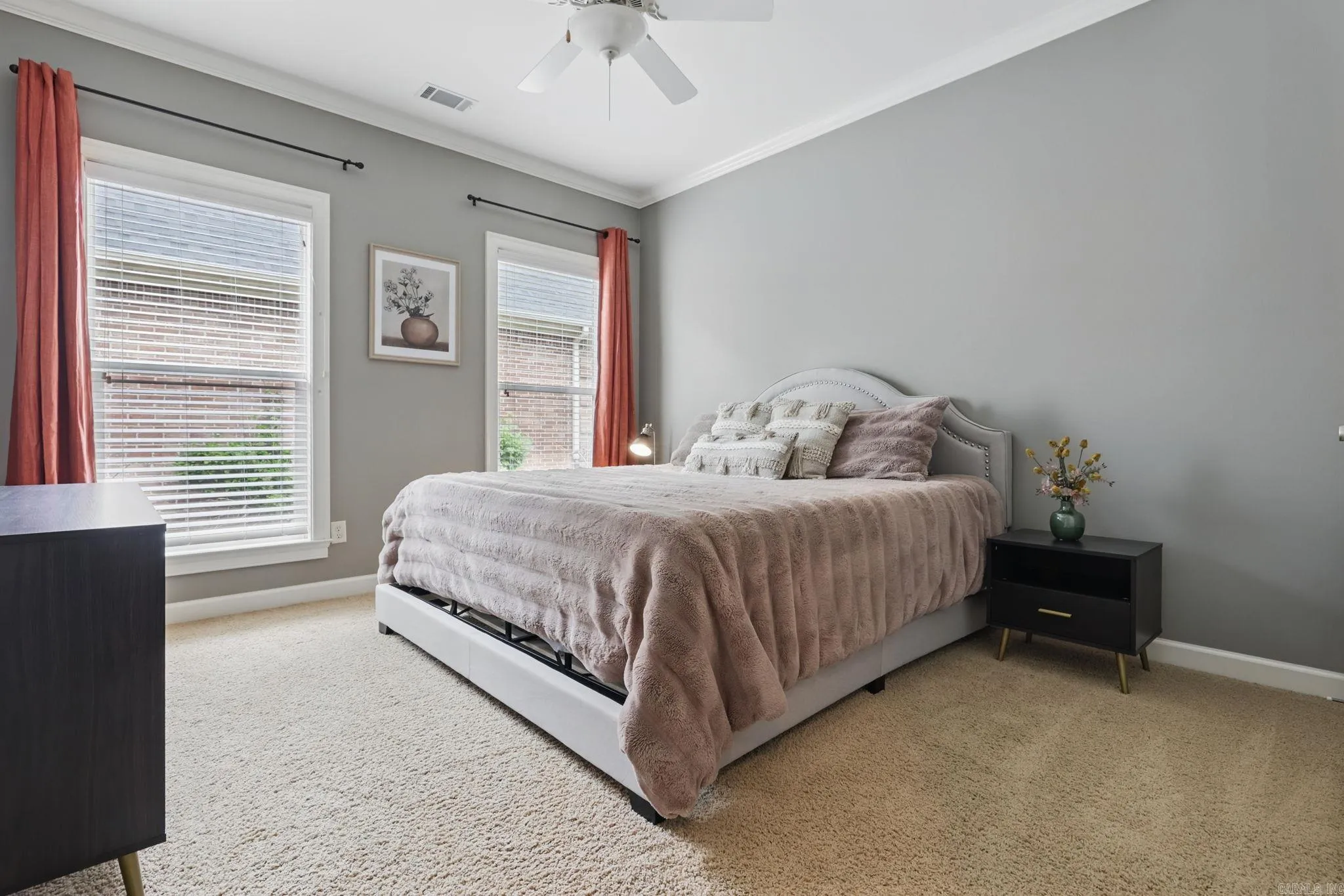 Little Rock, Arkansas 72223, United States, 4 Bedrooms Bedrooms, ,3 BathroomsBathrooms,Residential,Pending,128439