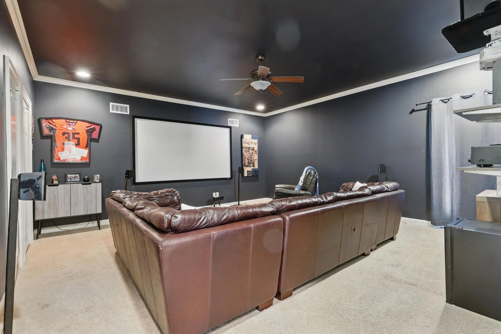 Little Rock, Arkansas 72223, United States, 4 Bedrooms Bedrooms, ,3 BathroomsBathrooms,Residential,Pending,128439