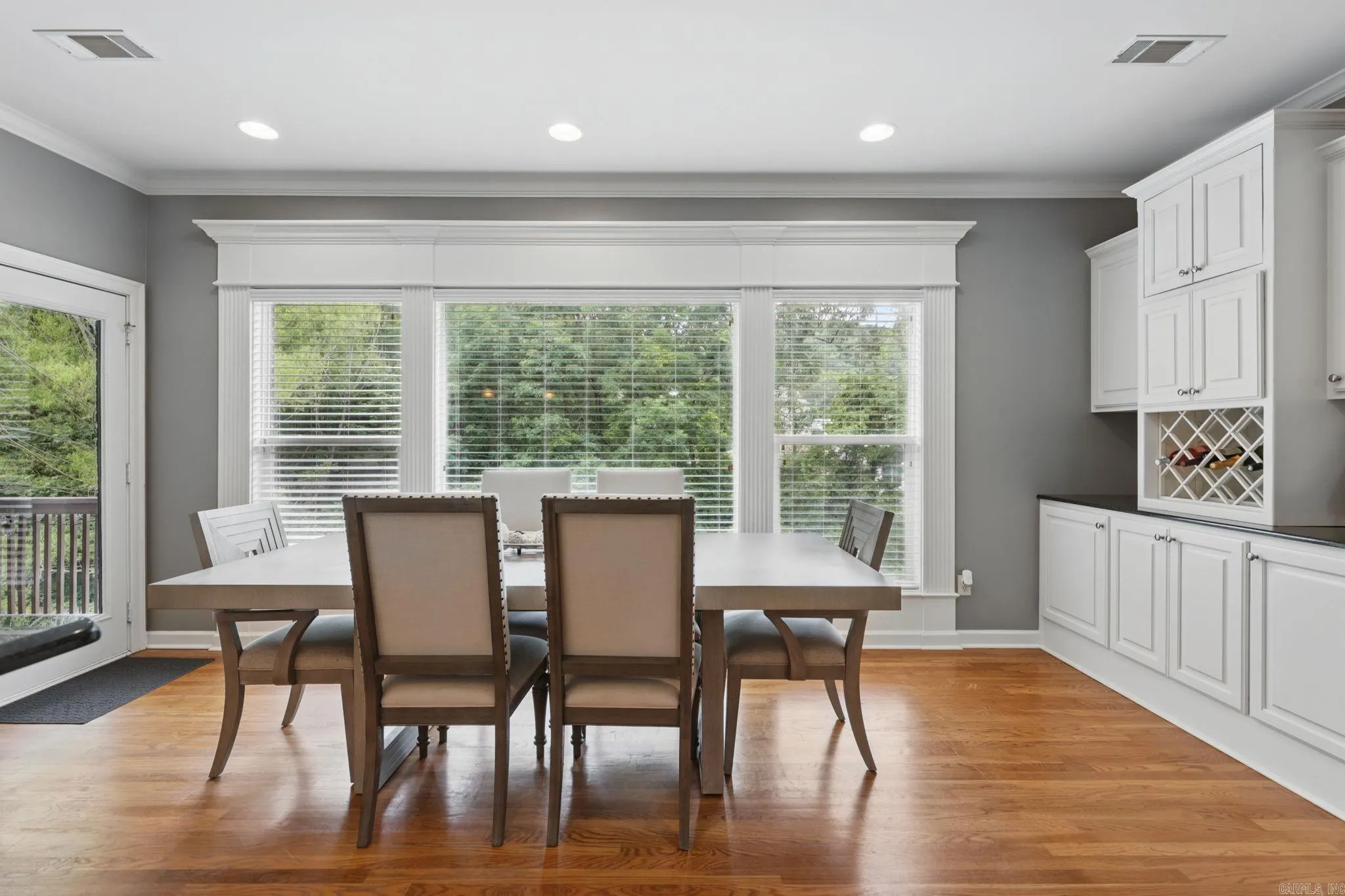 Little Rock, Arkansas 72223, United States, 4 Bedrooms Bedrooms, ,3 BathroomsBathrooms,Residential,Pending,128439