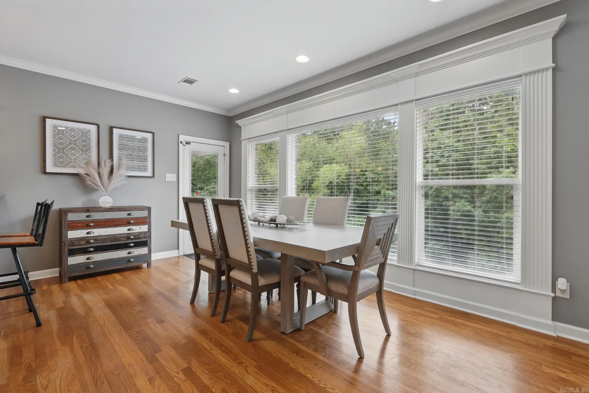 Little Rock, Arkansas 72223, United States, 4 Bedrooms Bedrooms, ,3 BathroomsBathrooms,Residential,Pending,128439