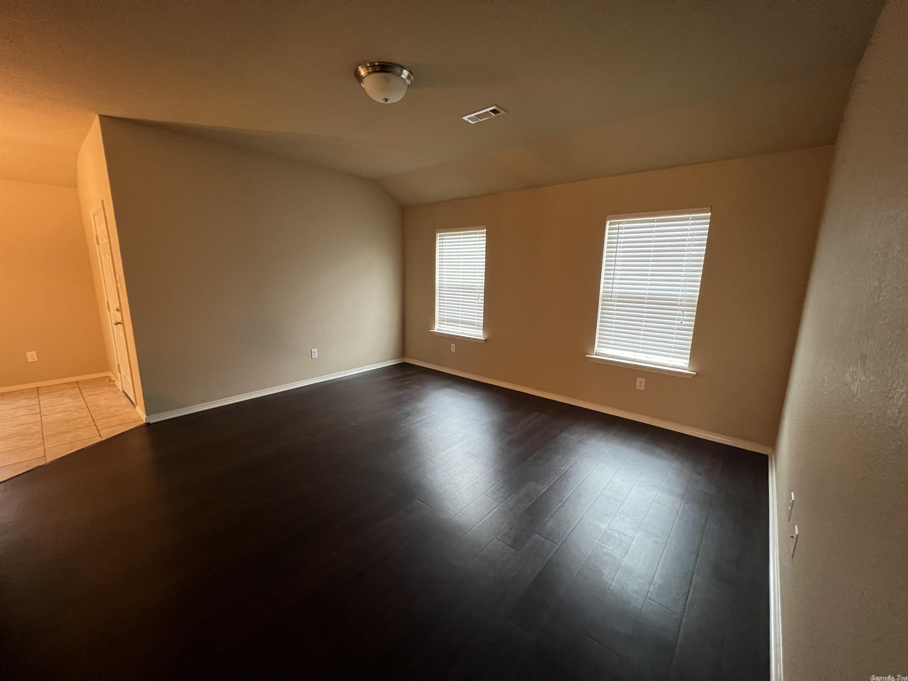 Oak Glenn - Residential Lease