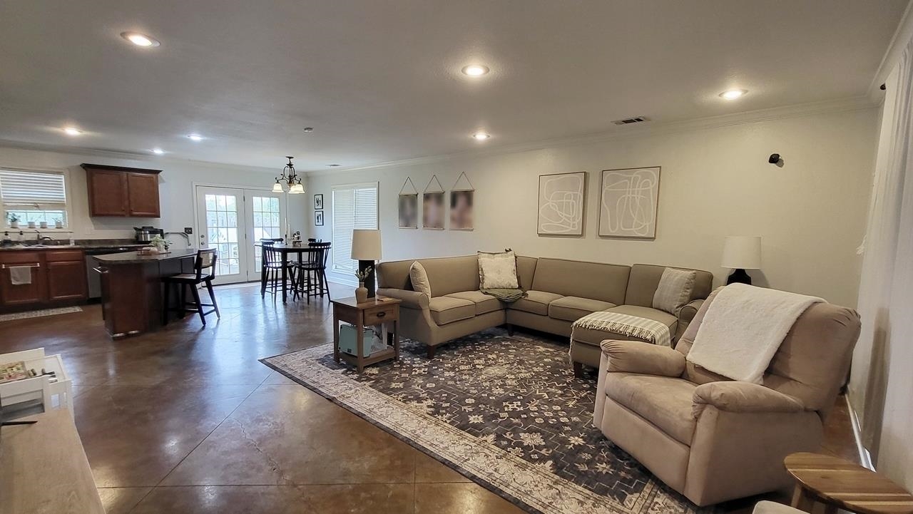 WALNUT RIDGE UNPLATTED - Residential