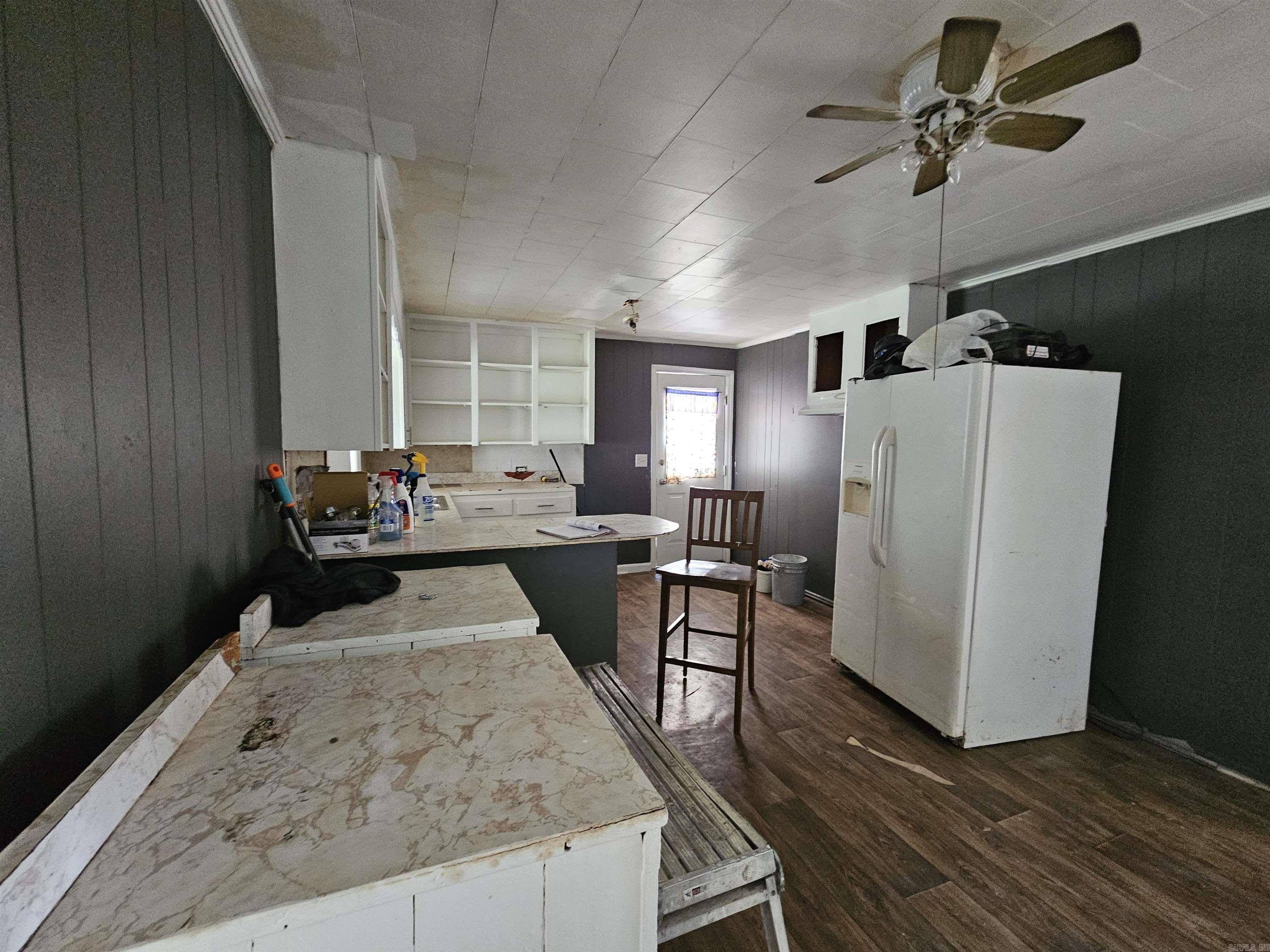 CASTLEBERRY - Residential