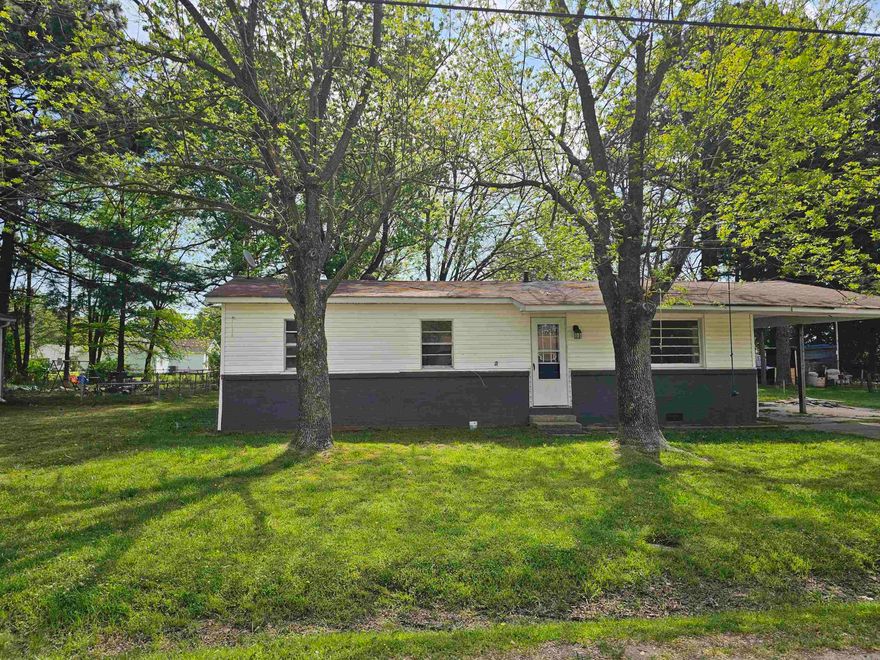 This house is for a cash buyer or investor who can get an inhouse loan. It is in need of some improvements so it will not qualify for a secondary market loan. It has two additional rooms added on to the back of the house that could be used as an additional bedroom and family room. Call me, the listing agent, or an agent you're already working to see the inside. As agents, our goal is to sell property regardless  who has it listed. That's called "Working Together as a Team."