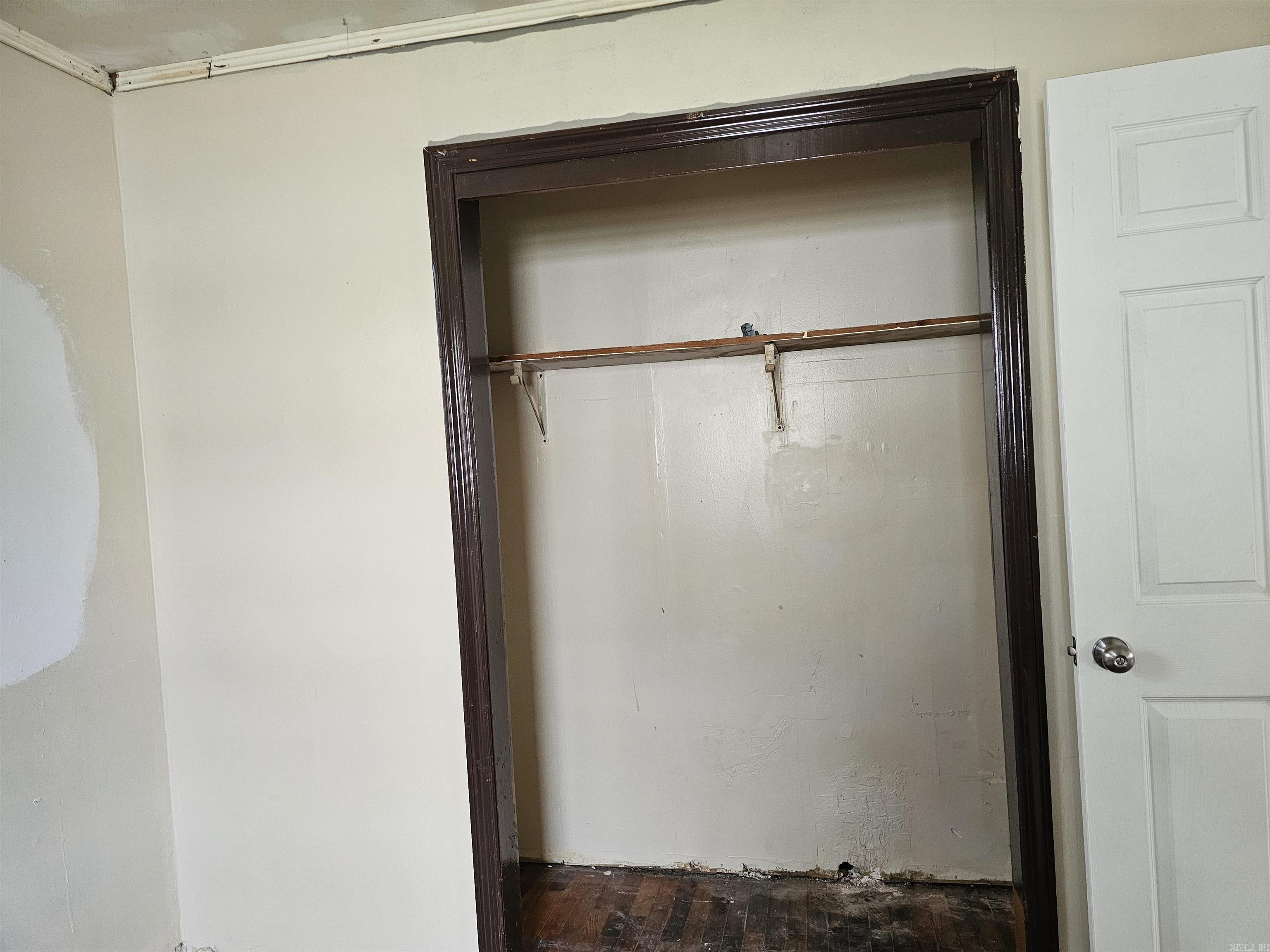 CASTLEBERRY - Residential