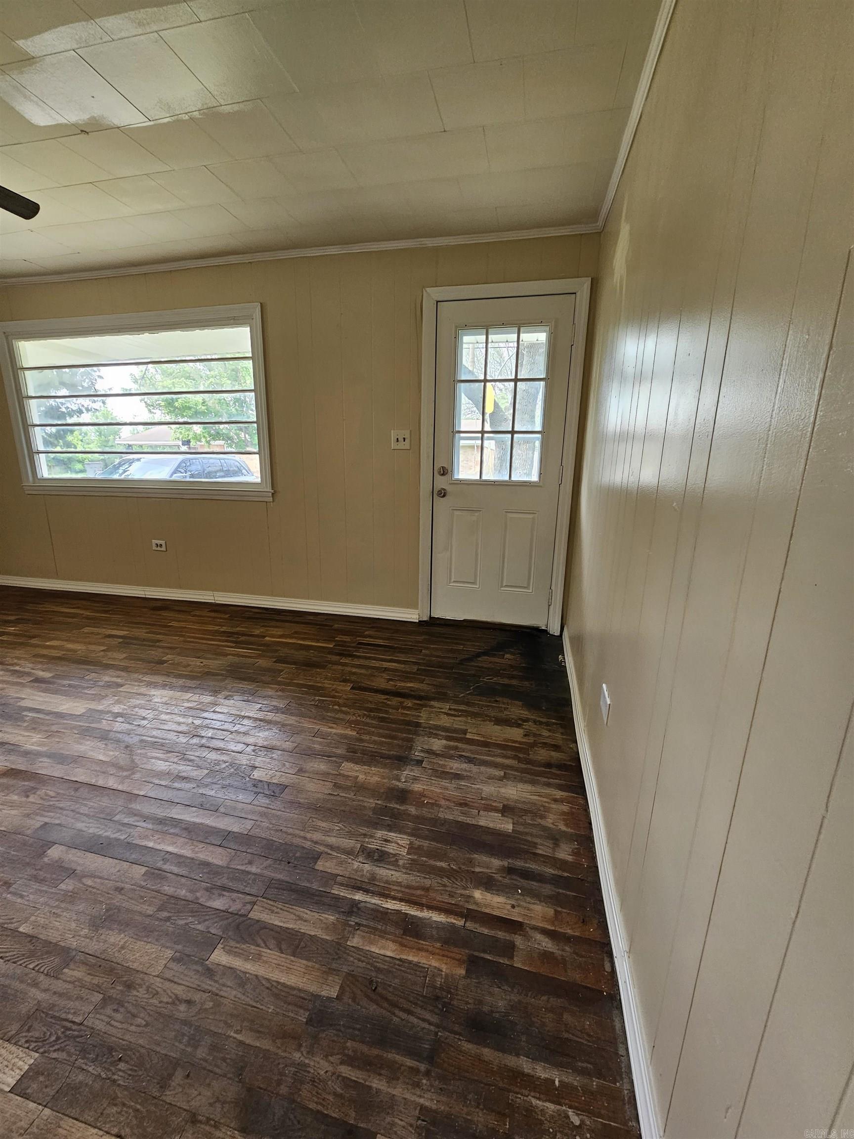 CASTLEBERRY - Residential