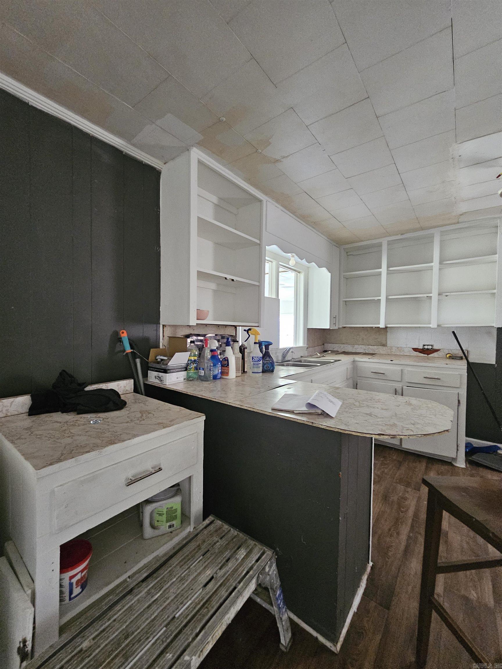 CASTLEBERRY - Residential