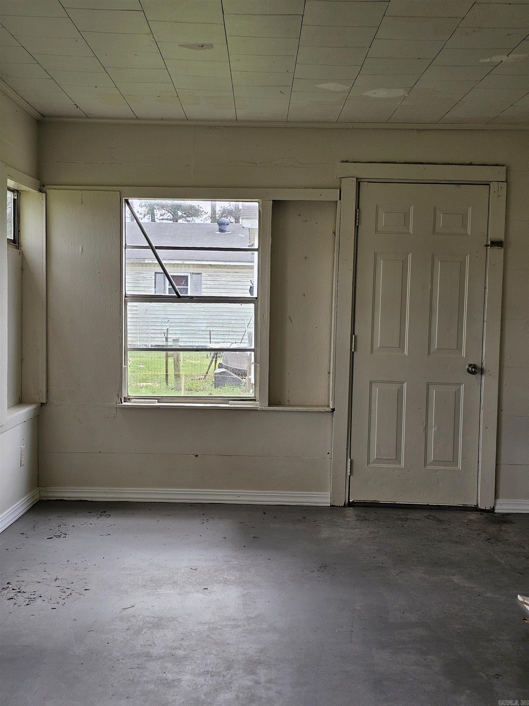 CASTLEBERRY - Residential