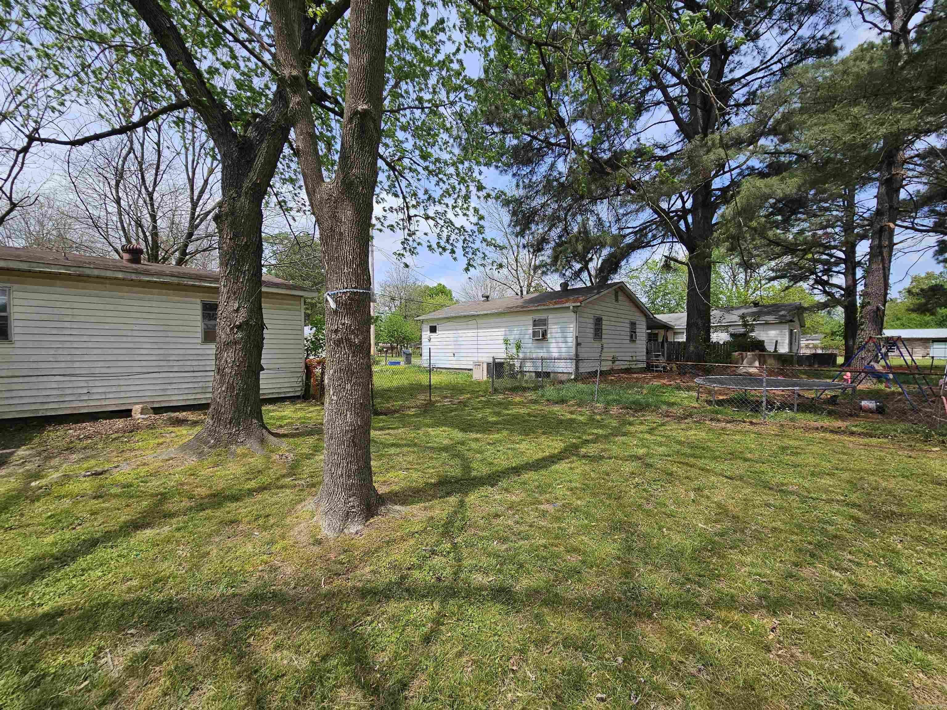 CASTLEBERRY - Residential