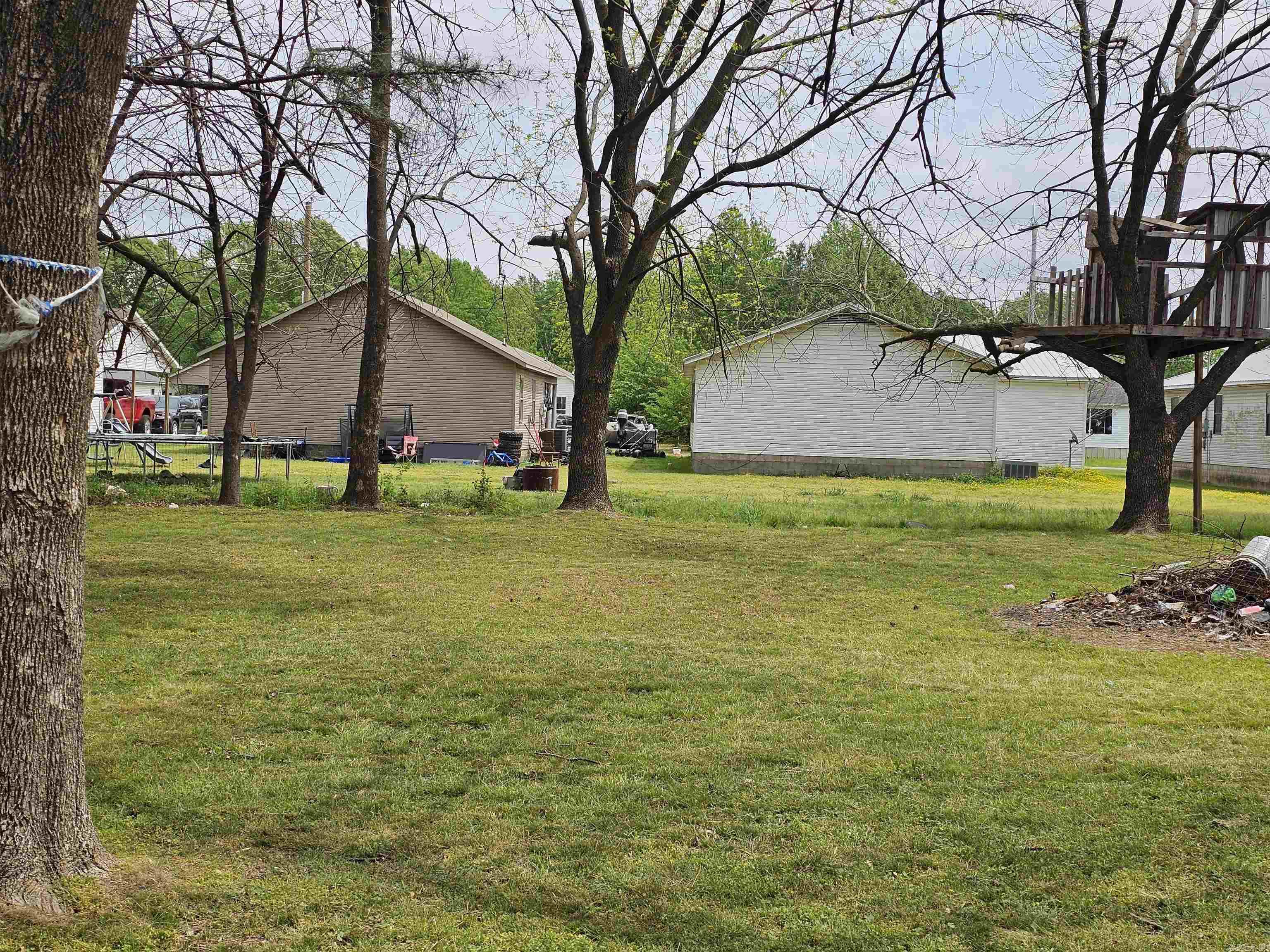 CASTLEBERRY - Residential