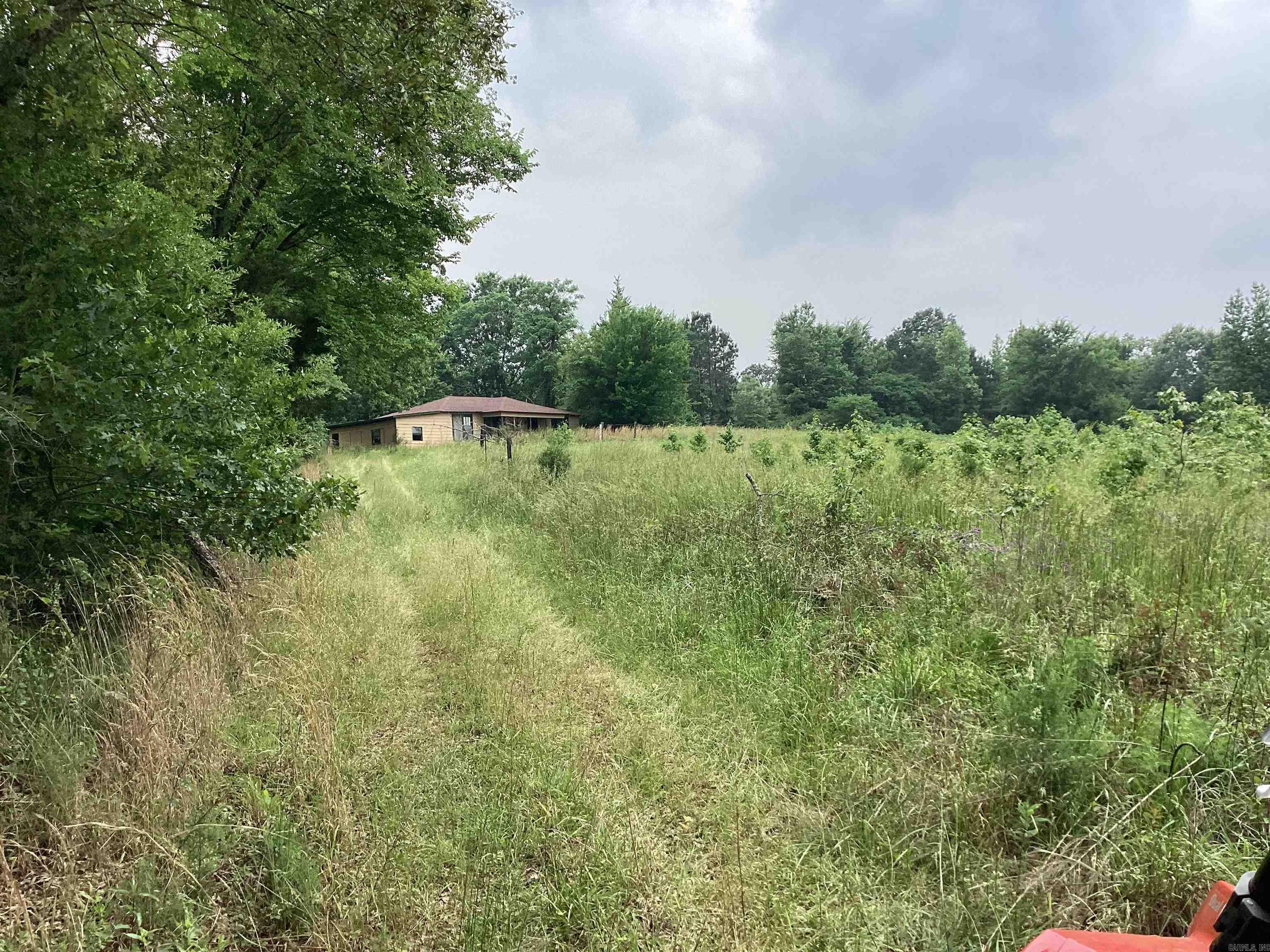 Metes & Bounds - Land