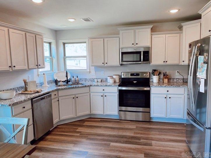 HERITAGE HEIGHTS - Residential