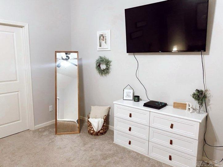 HERITAGE HEIGHTS - Residential