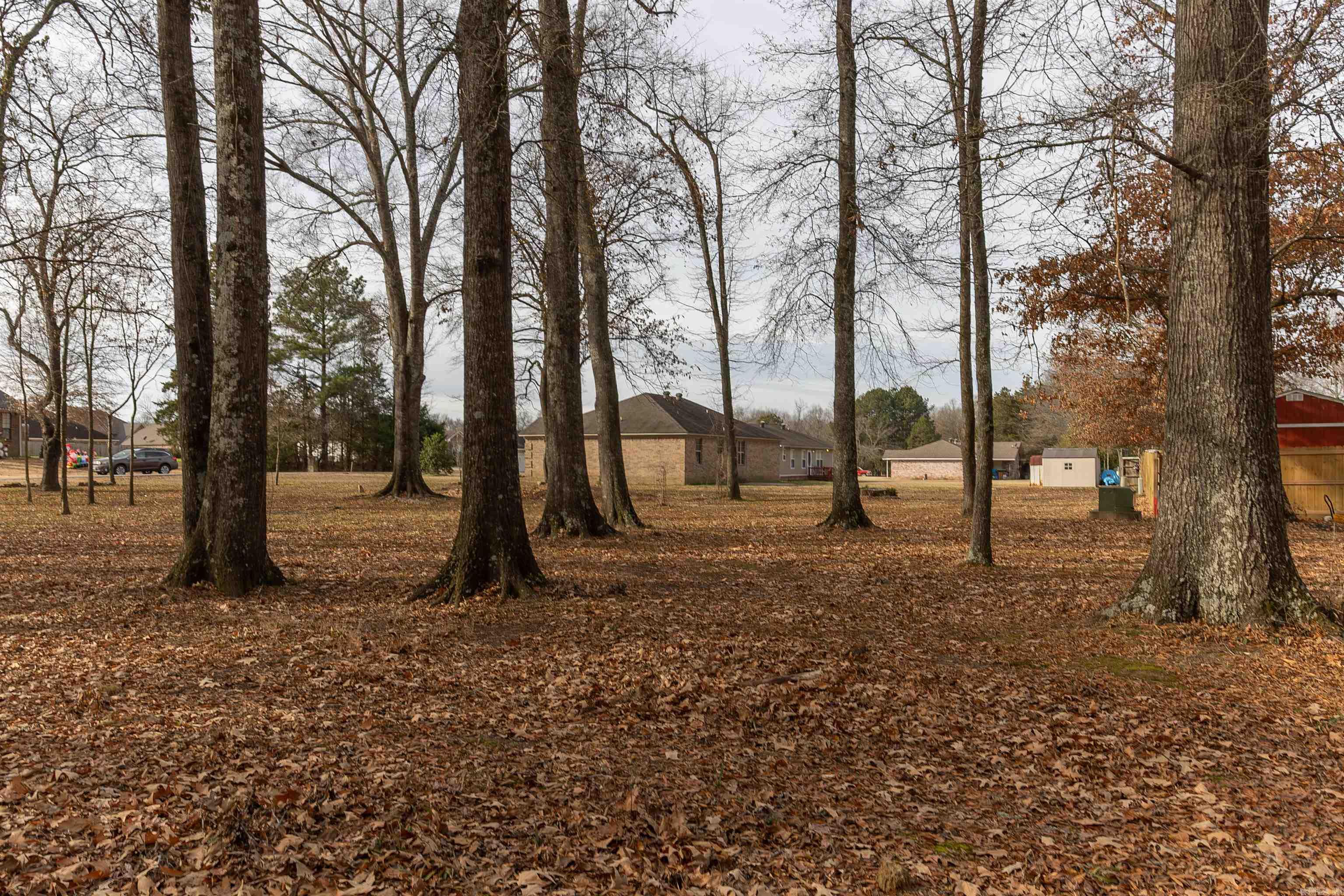 ROLLING HILLS - Residential