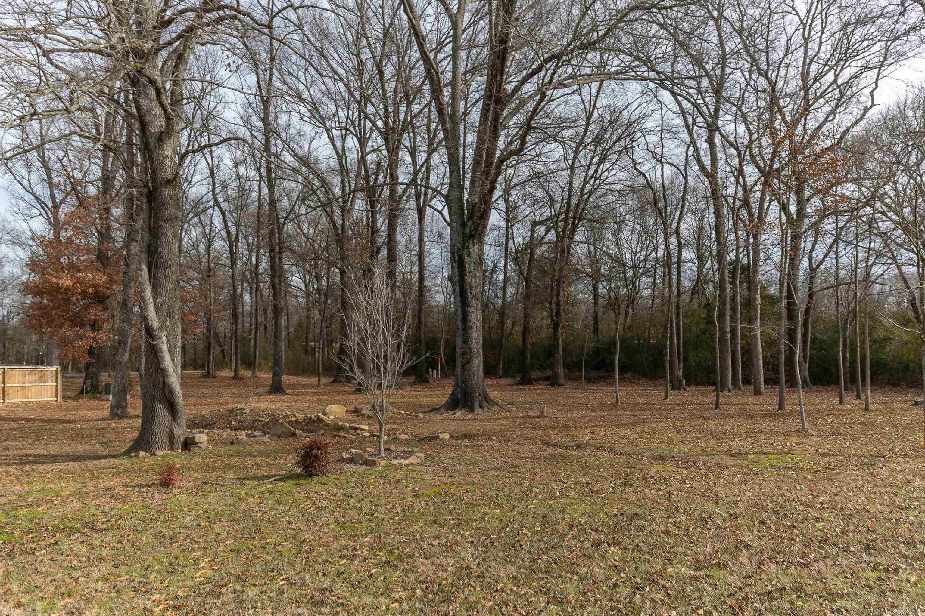 ROLLING HILLS - Residential