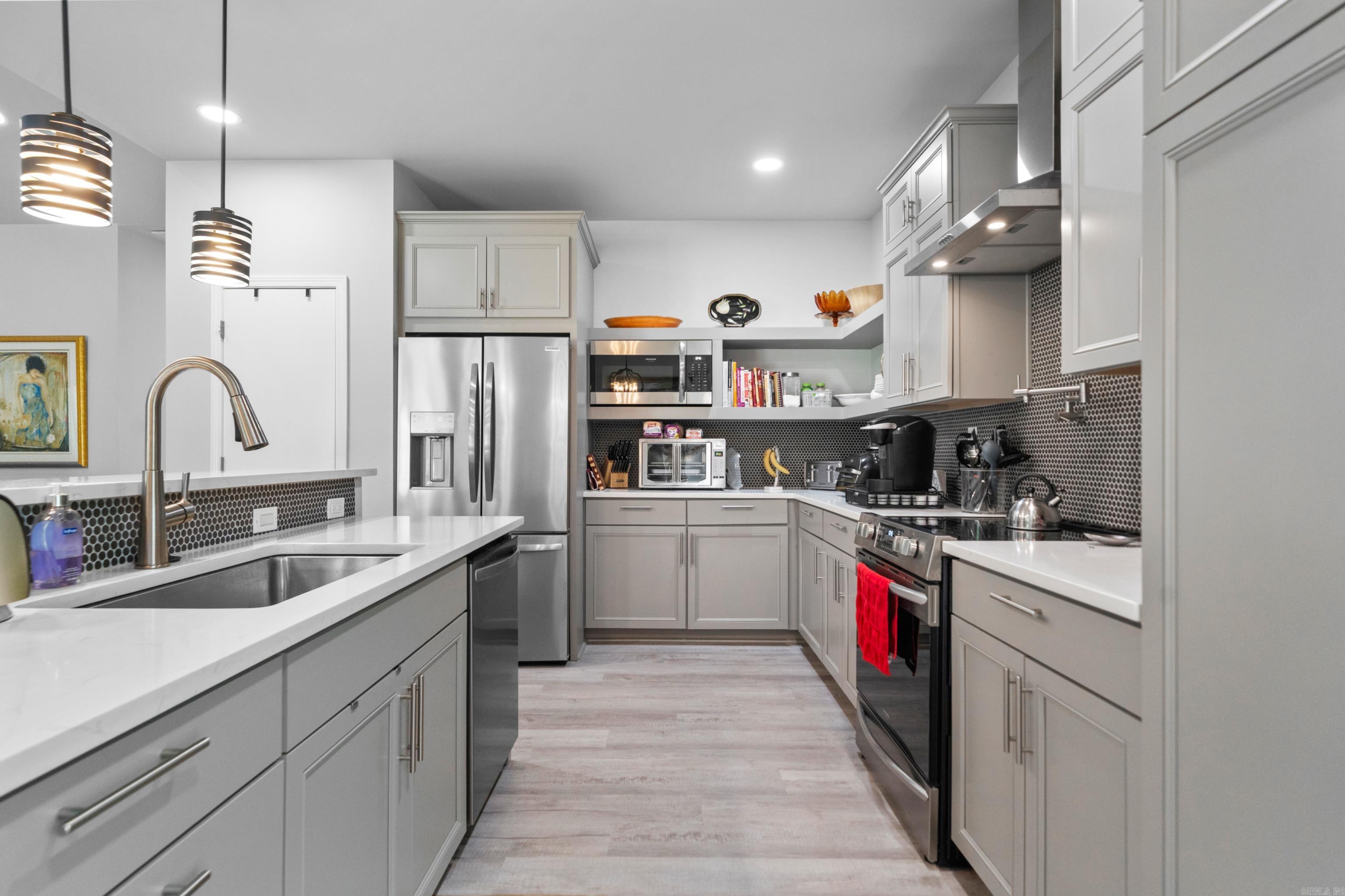Ridgewood Place - Residential
