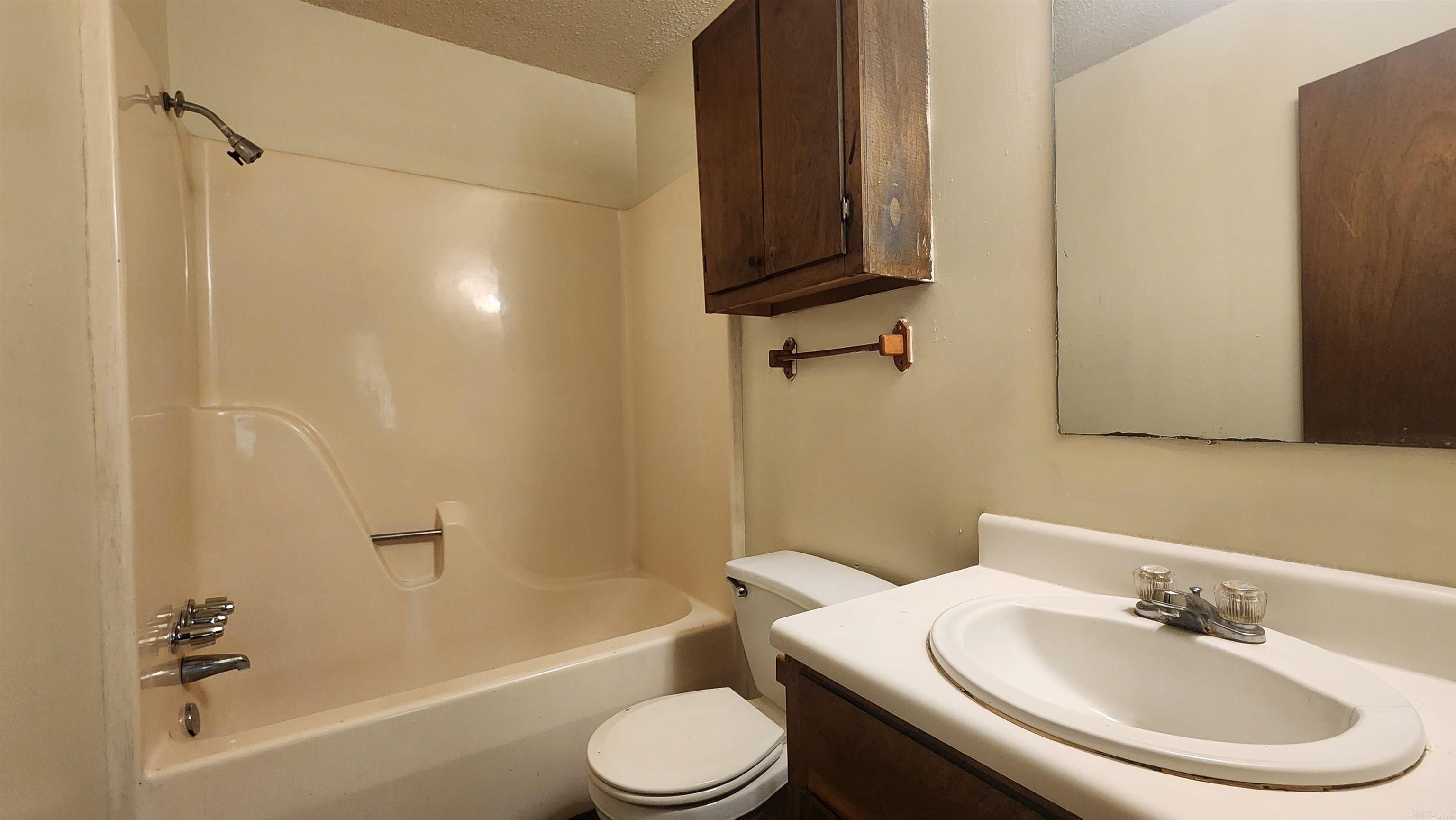 Metes & Bounds - Residential Income