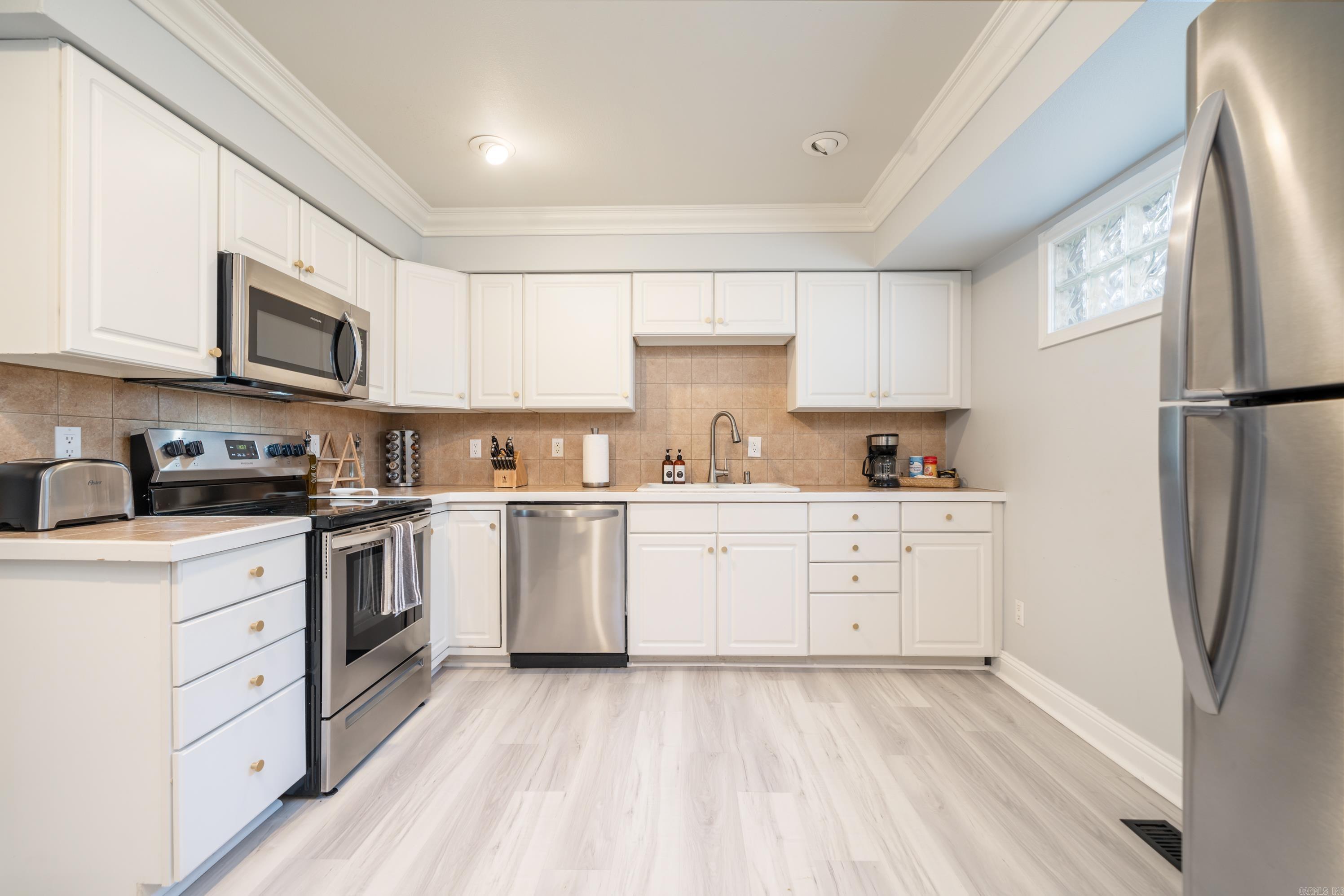 Houser-Bandy - Residential Income