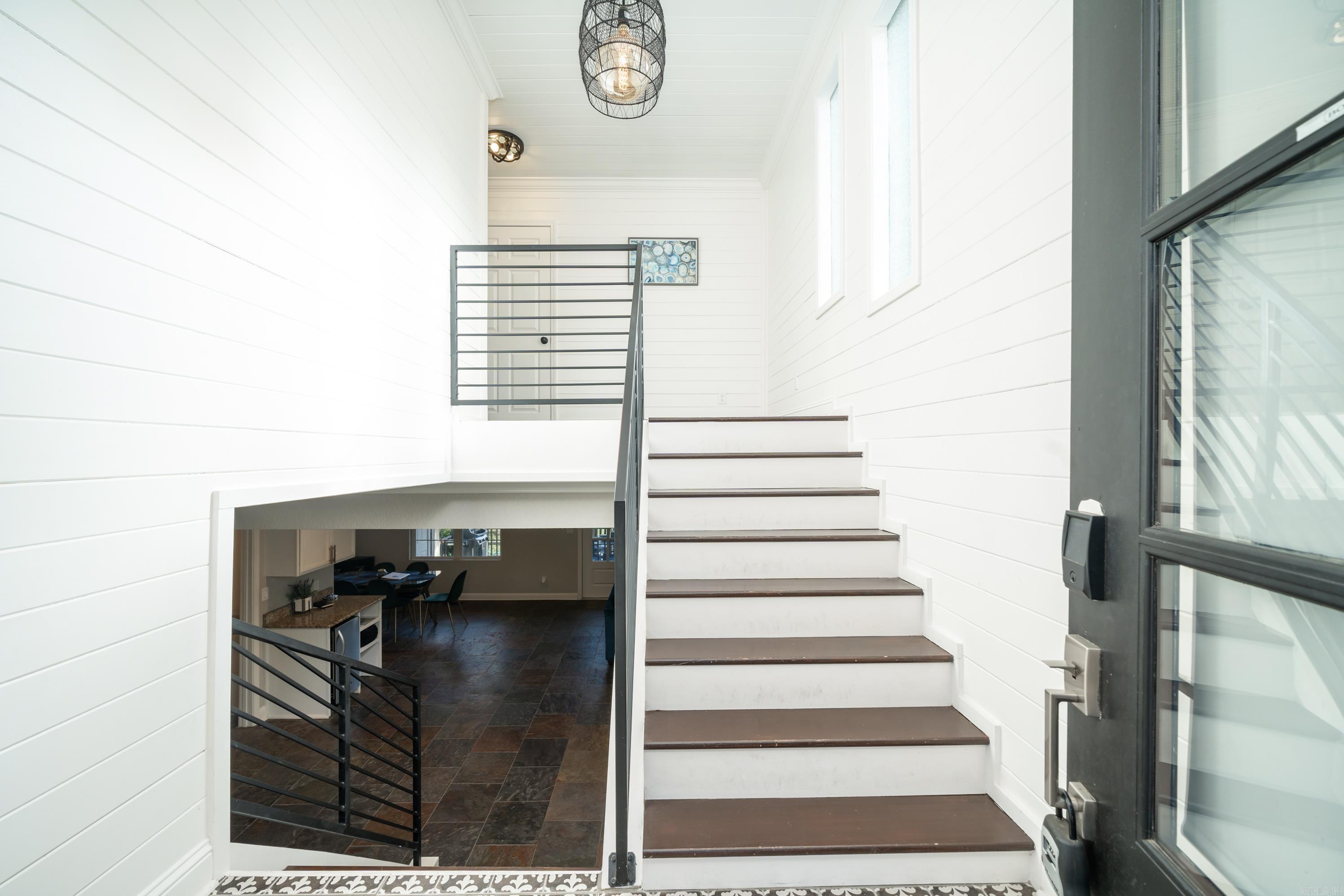 Houser-Bandy - Residential Income