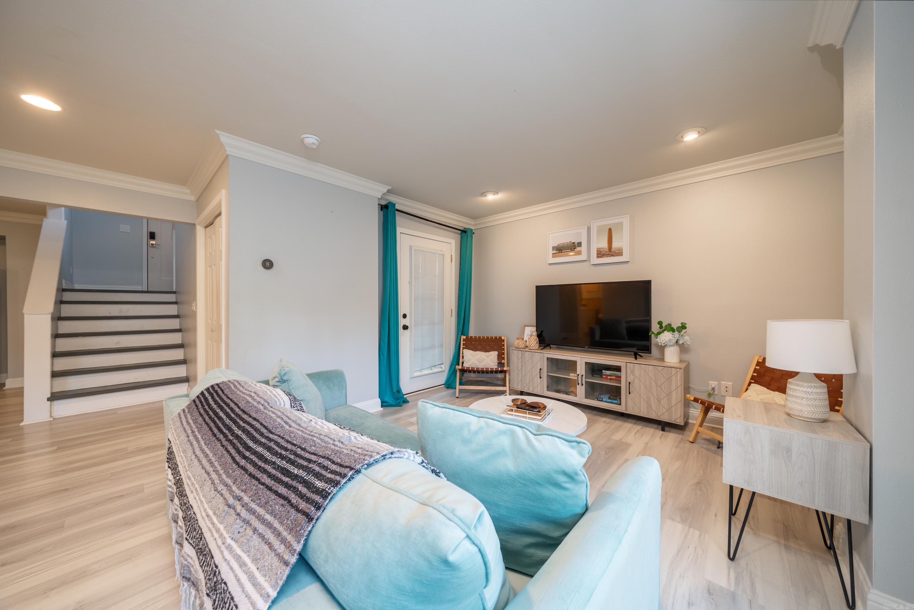 Houser-Bandy - Residential Income