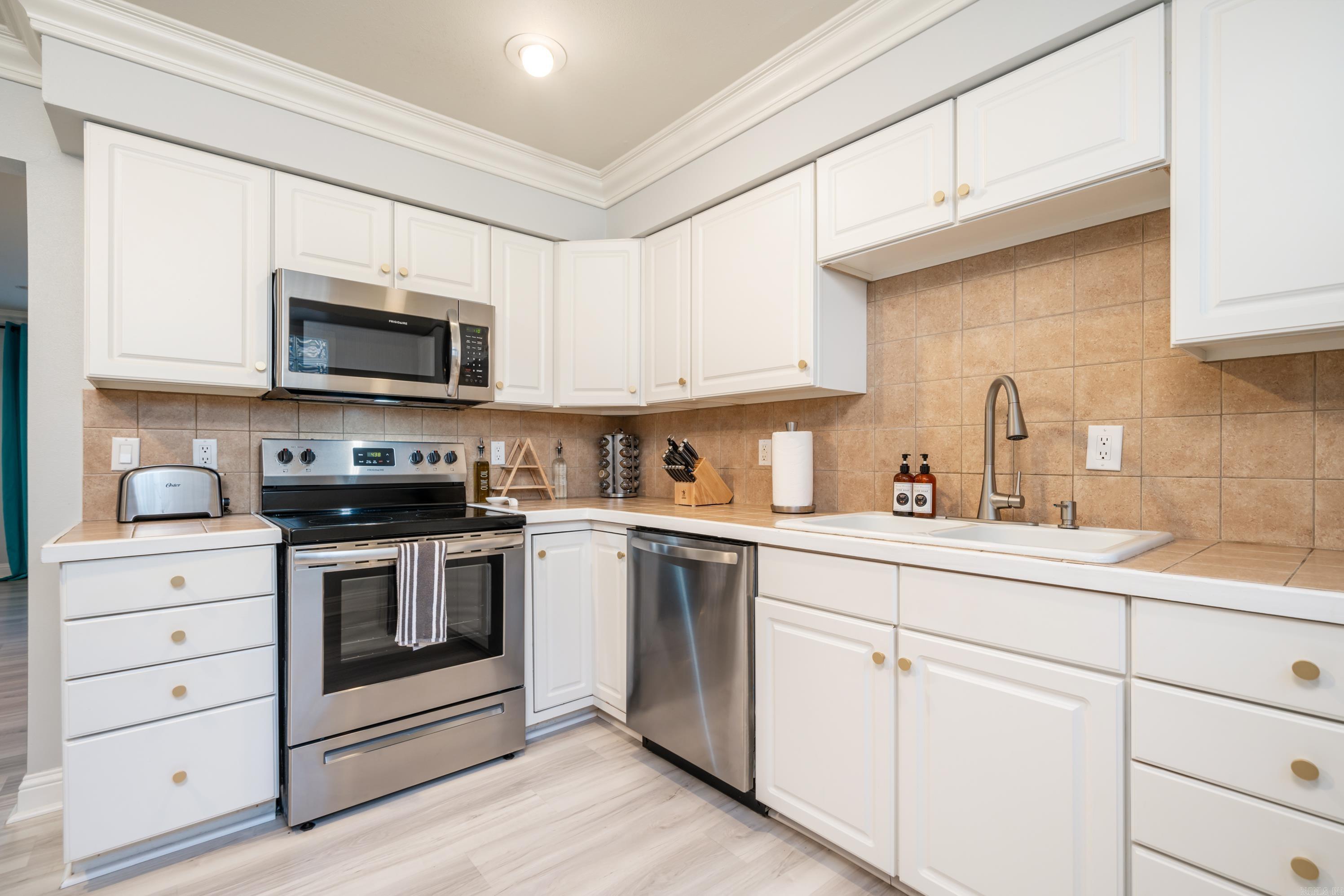 Houser-Bandy - Residential Income