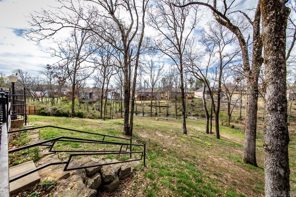 SHADY VALLEY - Residential