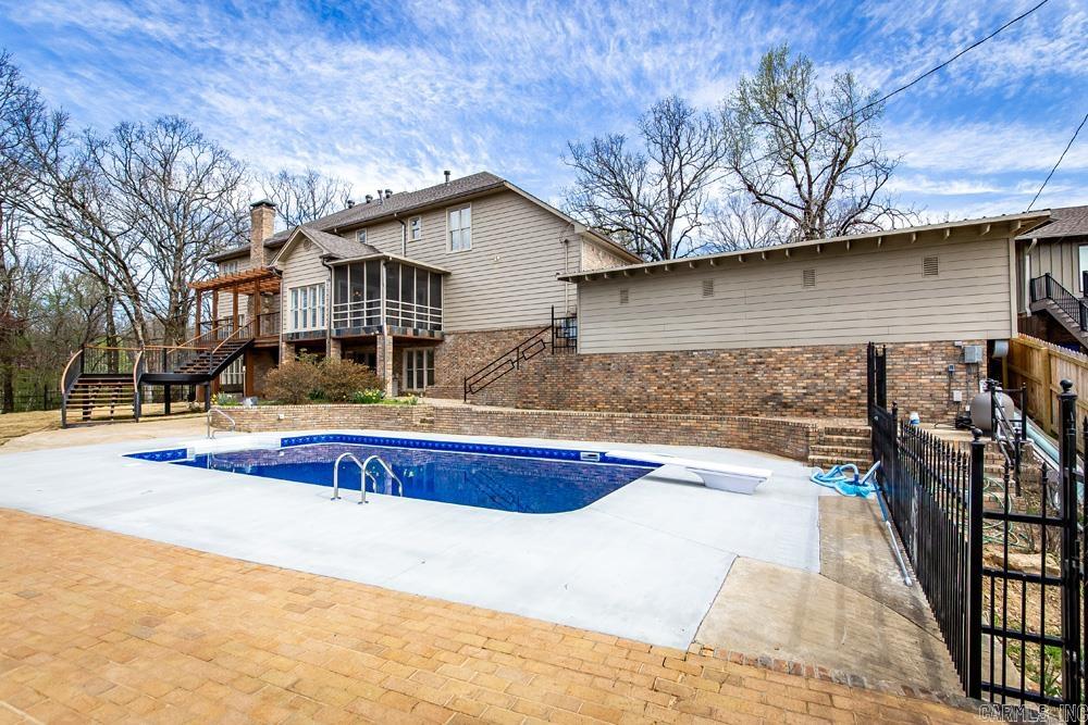 SHADY VALLEY - Residential