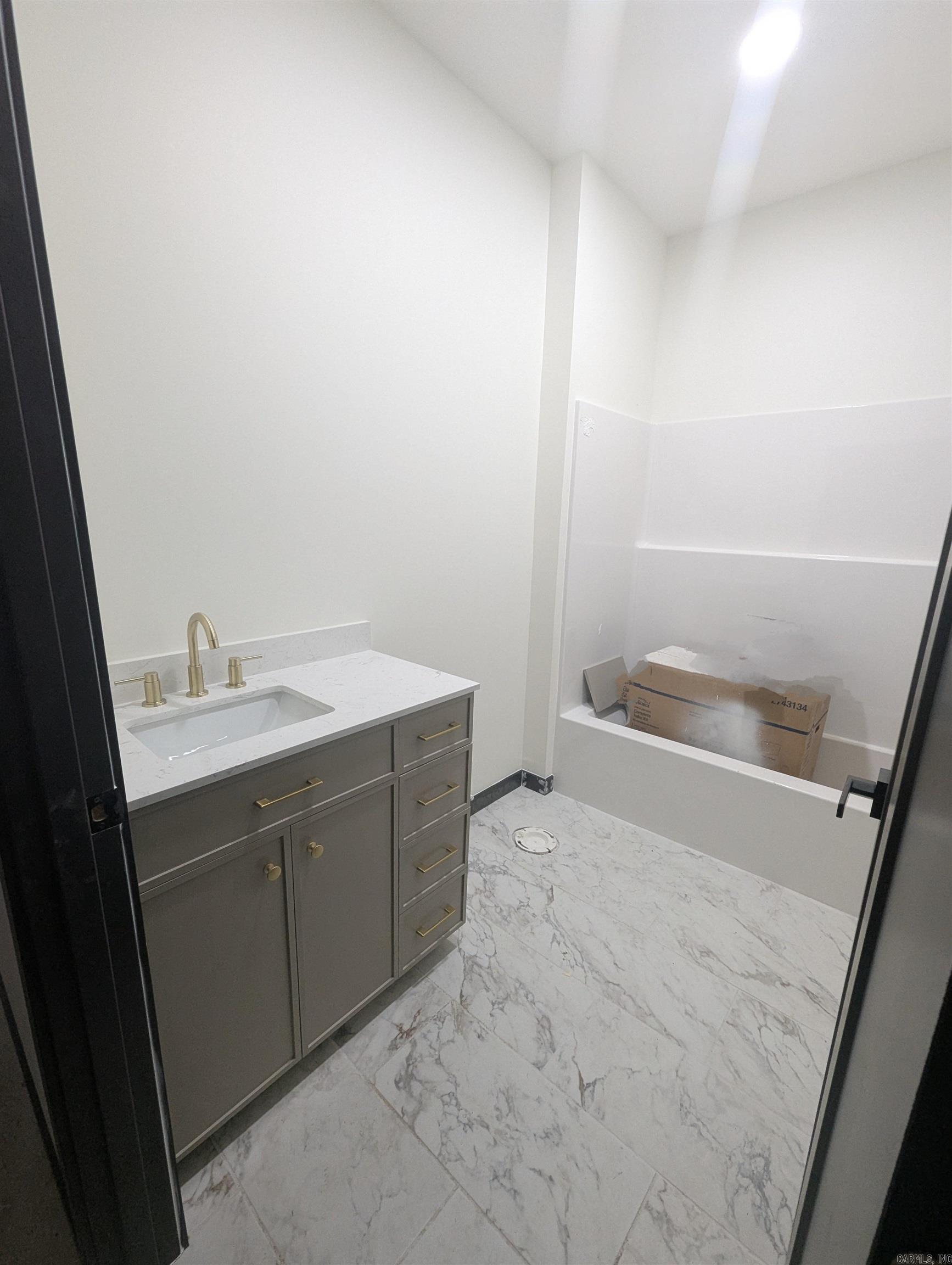 RECTOR - Residential