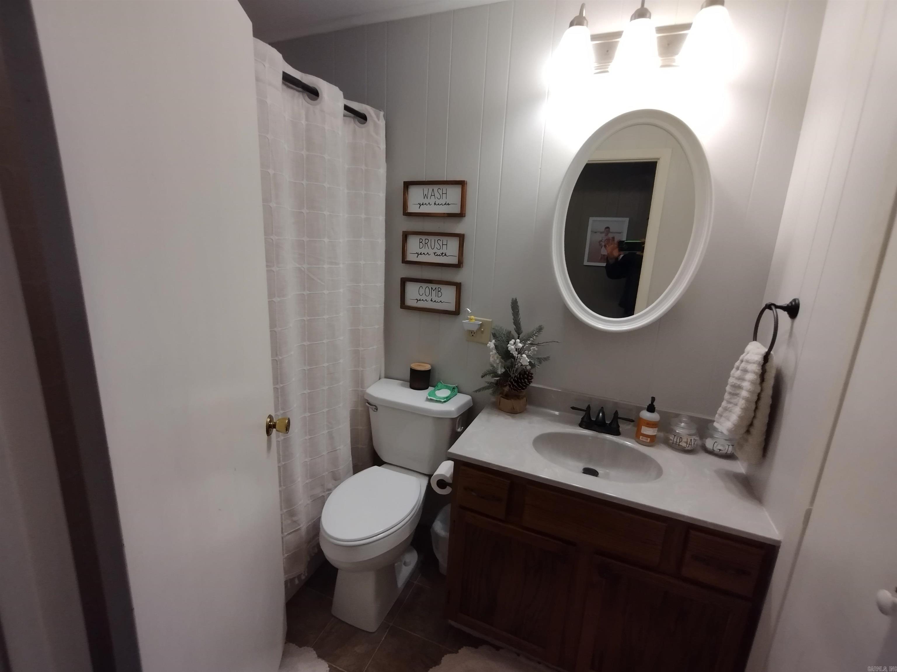 BEUTLER ACRES - Residential