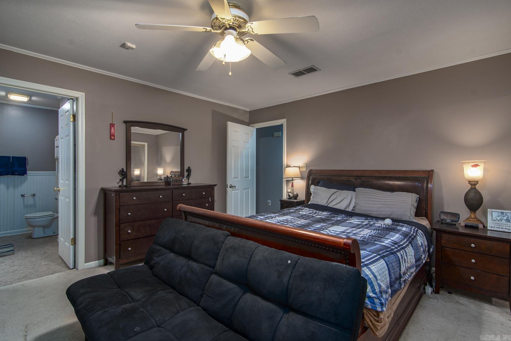 PINE MANOR SUB DIV - Residential