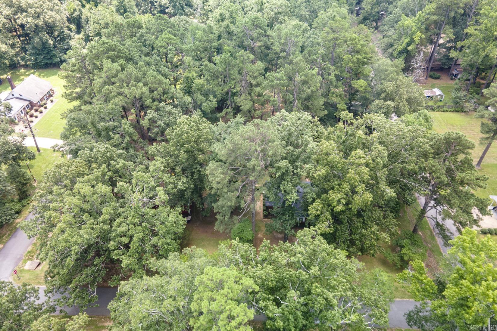 PINE MANOR SUB DIV - Residential