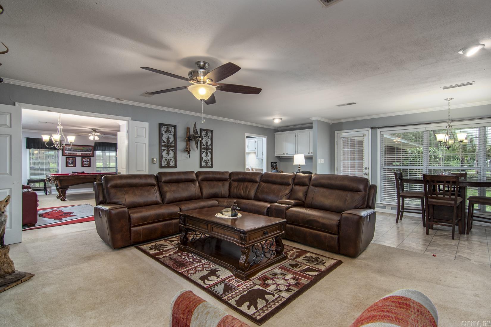 PINE MANOR SUB DIV - Residential