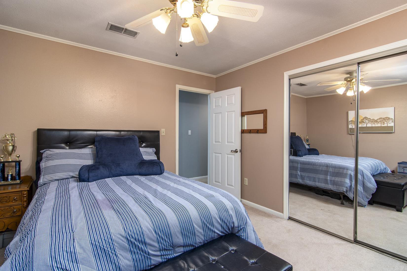 PINE MANOR SUB DIV - Residential