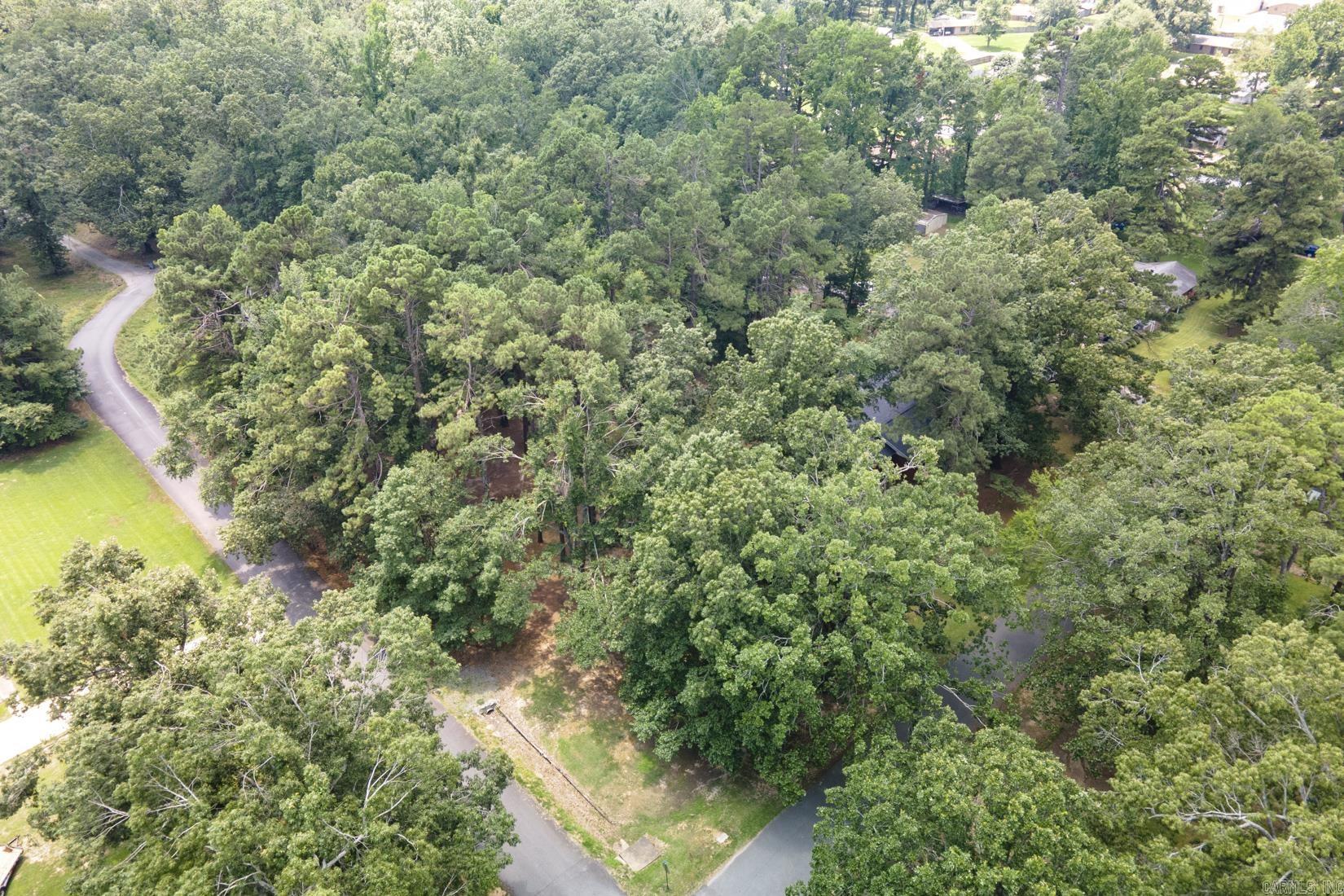 PINE MANOR SUB DIV - Residential