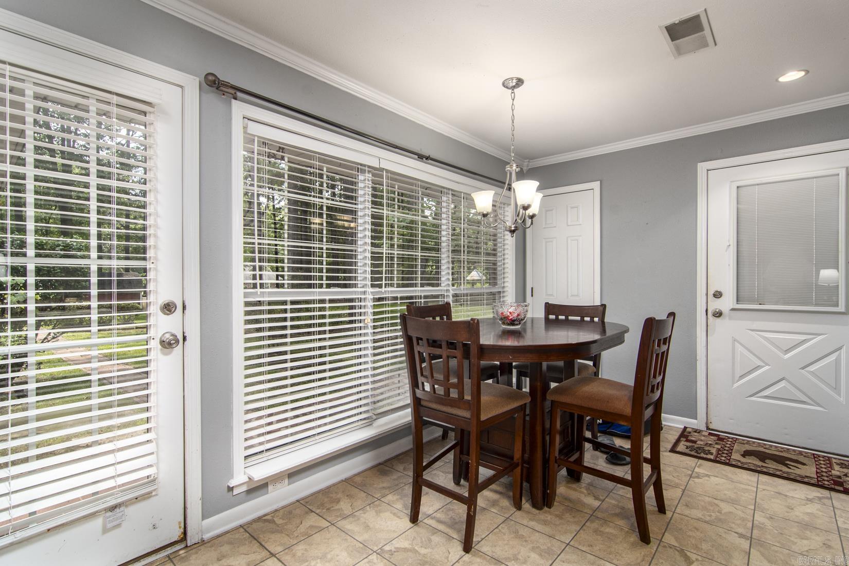 PINE MANOR SUB DIV - Residential