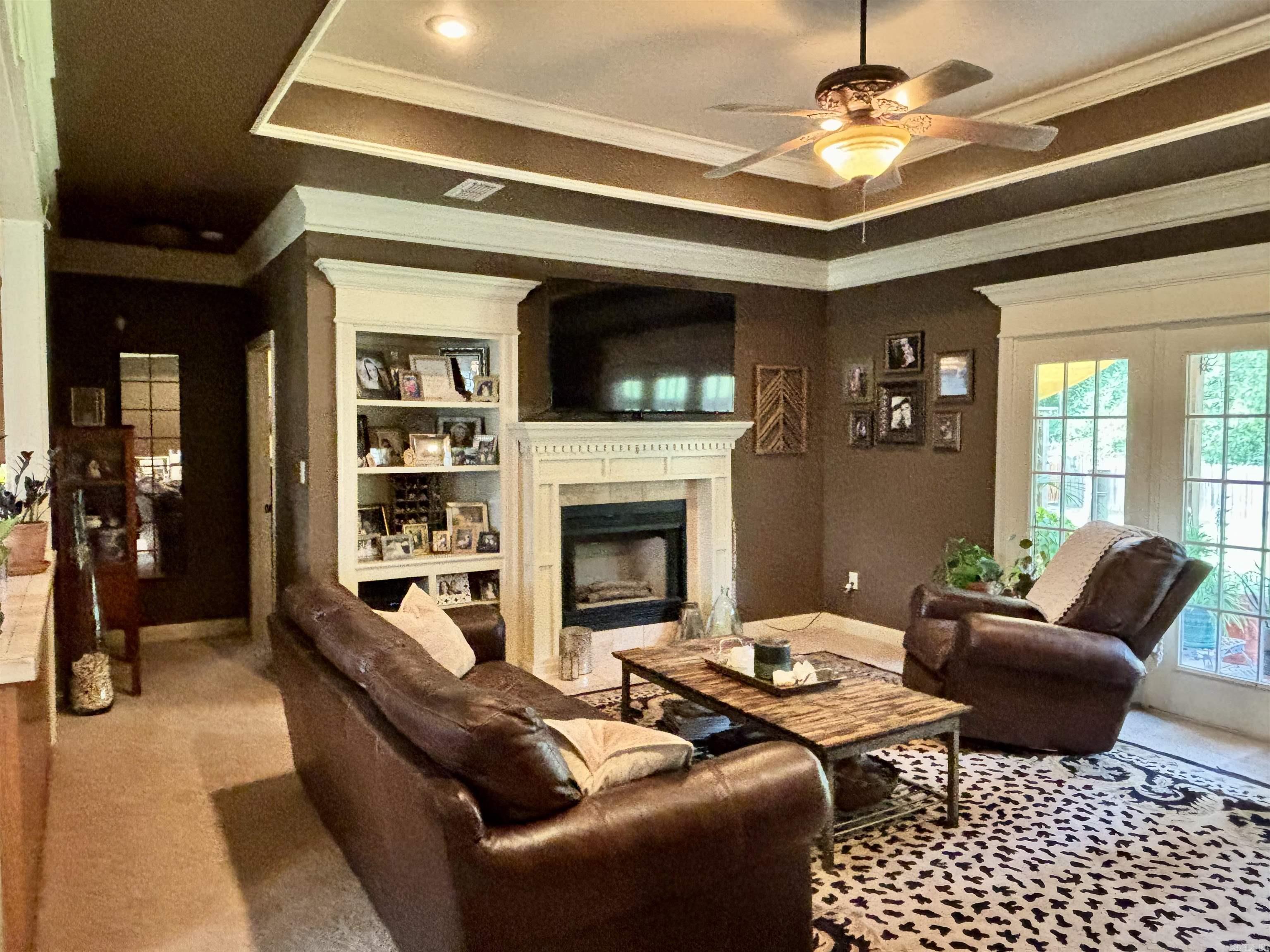 SHADOW CREEK - Residential