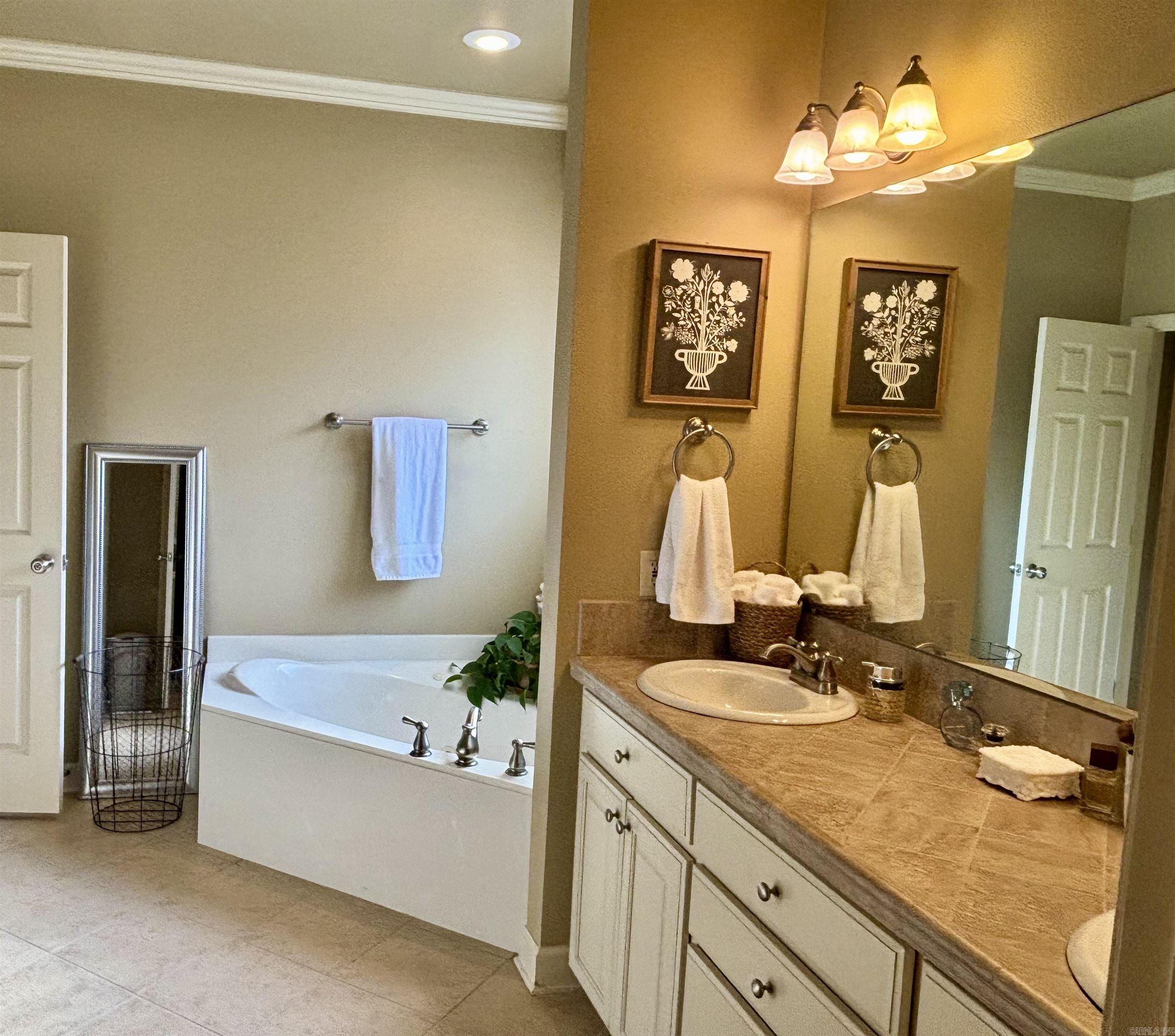 SHADOW CREEK - Residential