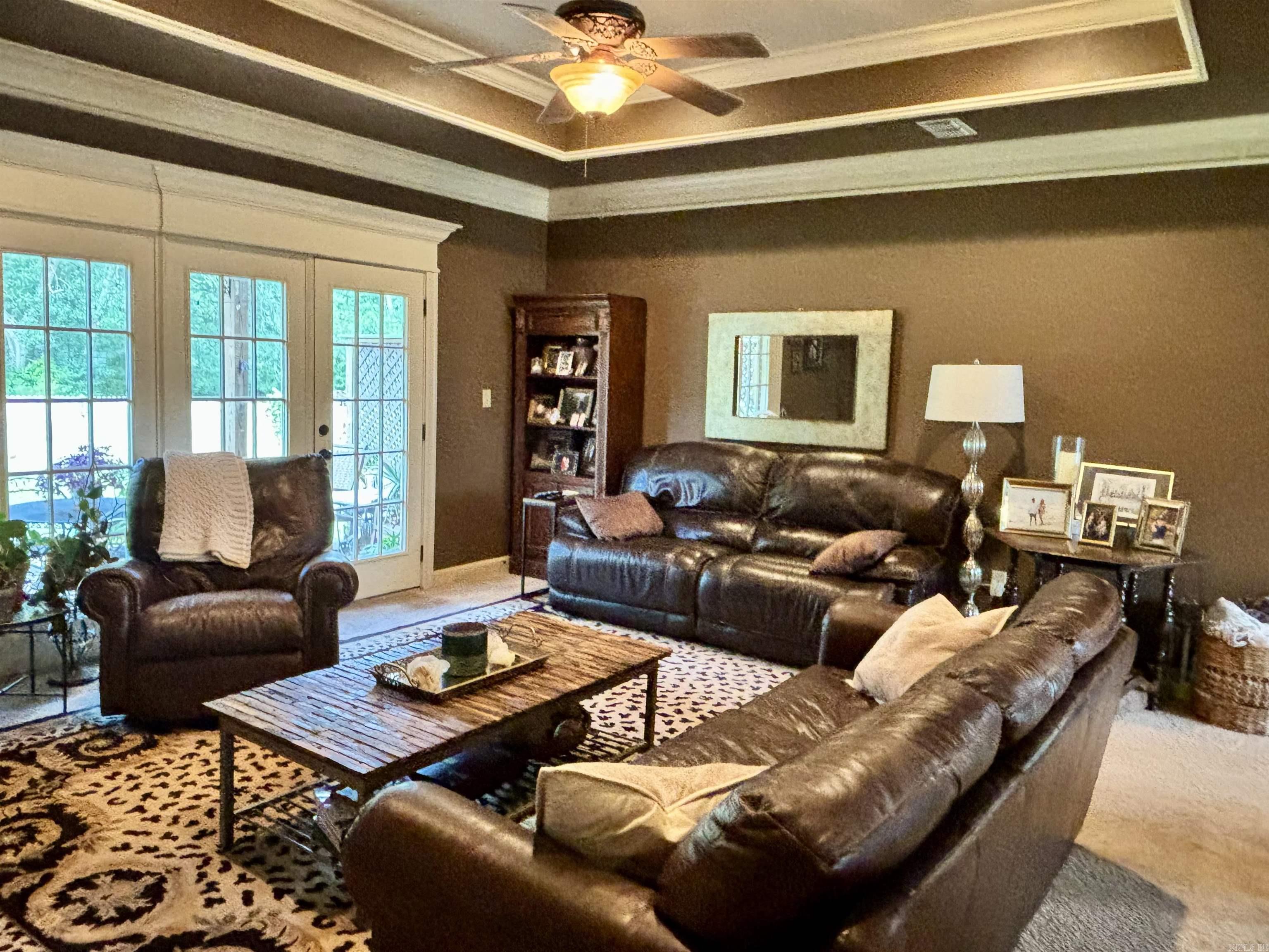 SHADOW CREEK - Residential