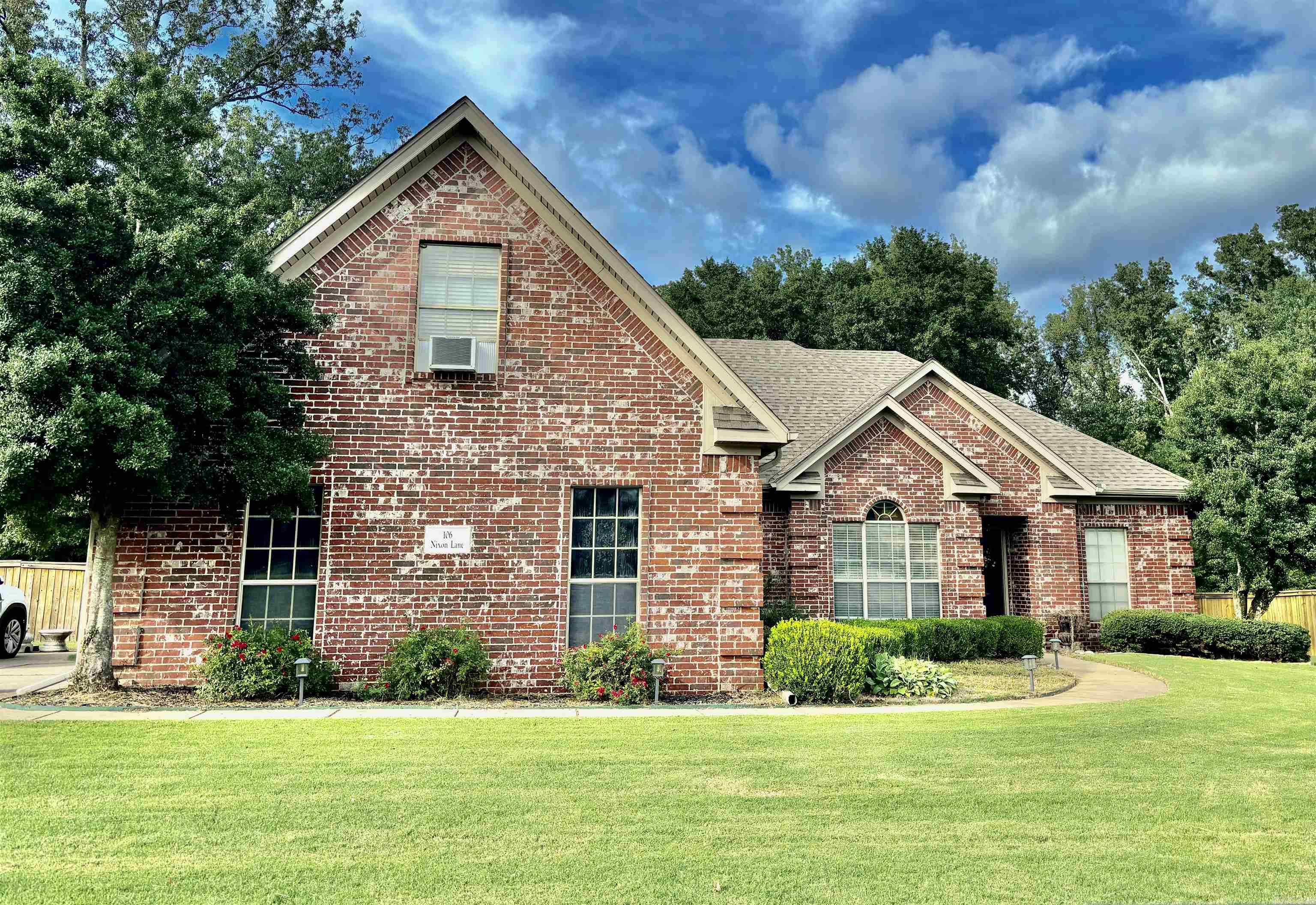 This house has three bedroom plus a bonus room above the garage. Your pup and kids will love the large fenced in backyard and cozy porch. This is the perfect house for your family! This home is tucked way in a great neighborhood and is a hop, skip and jump from Cabot Schools.  ***Fridge Conveys at no value.  ***Chandelier above breakfast table and movable island in kitchen do not convey.