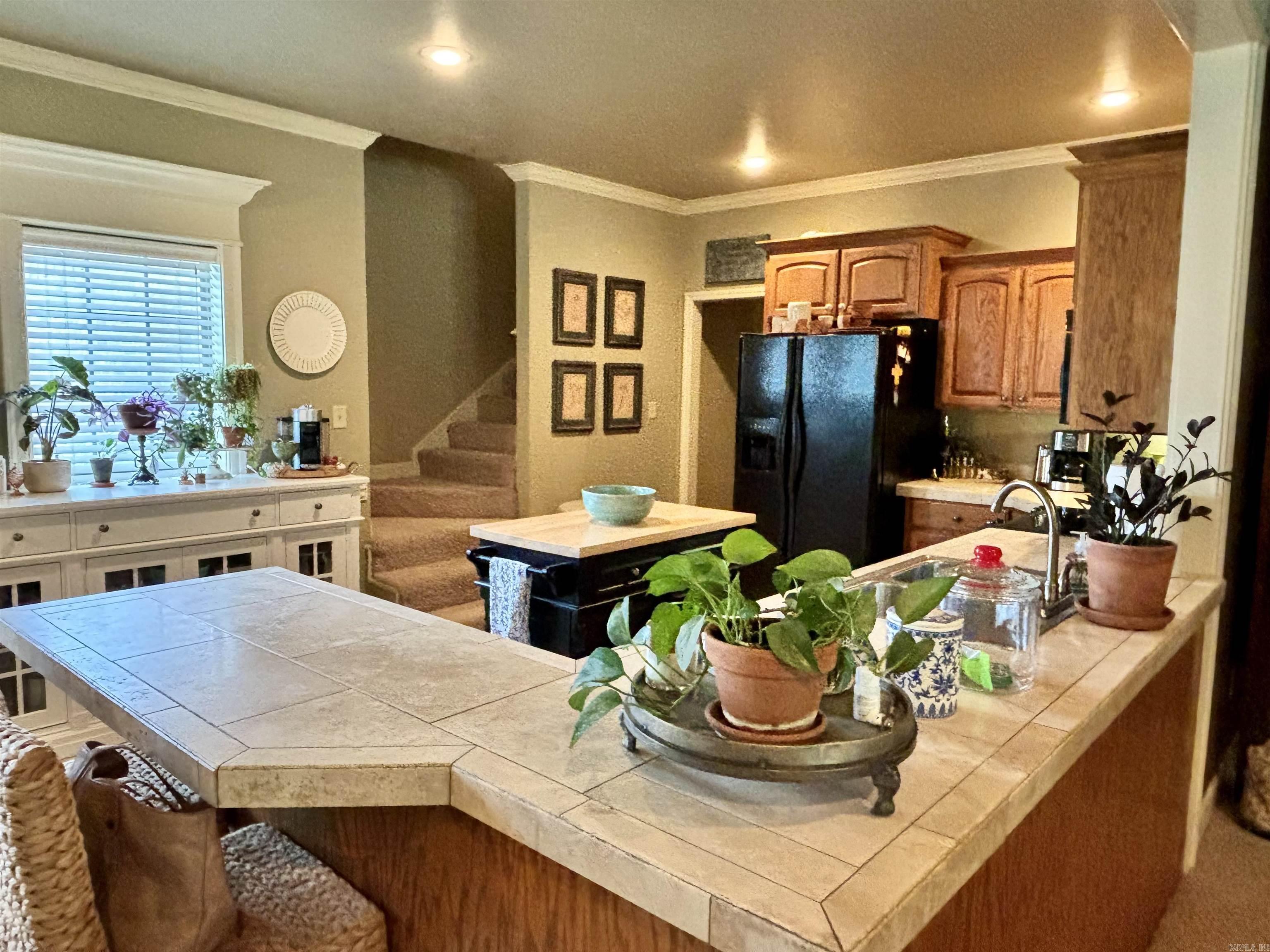 SHADOW CREEK - Residential