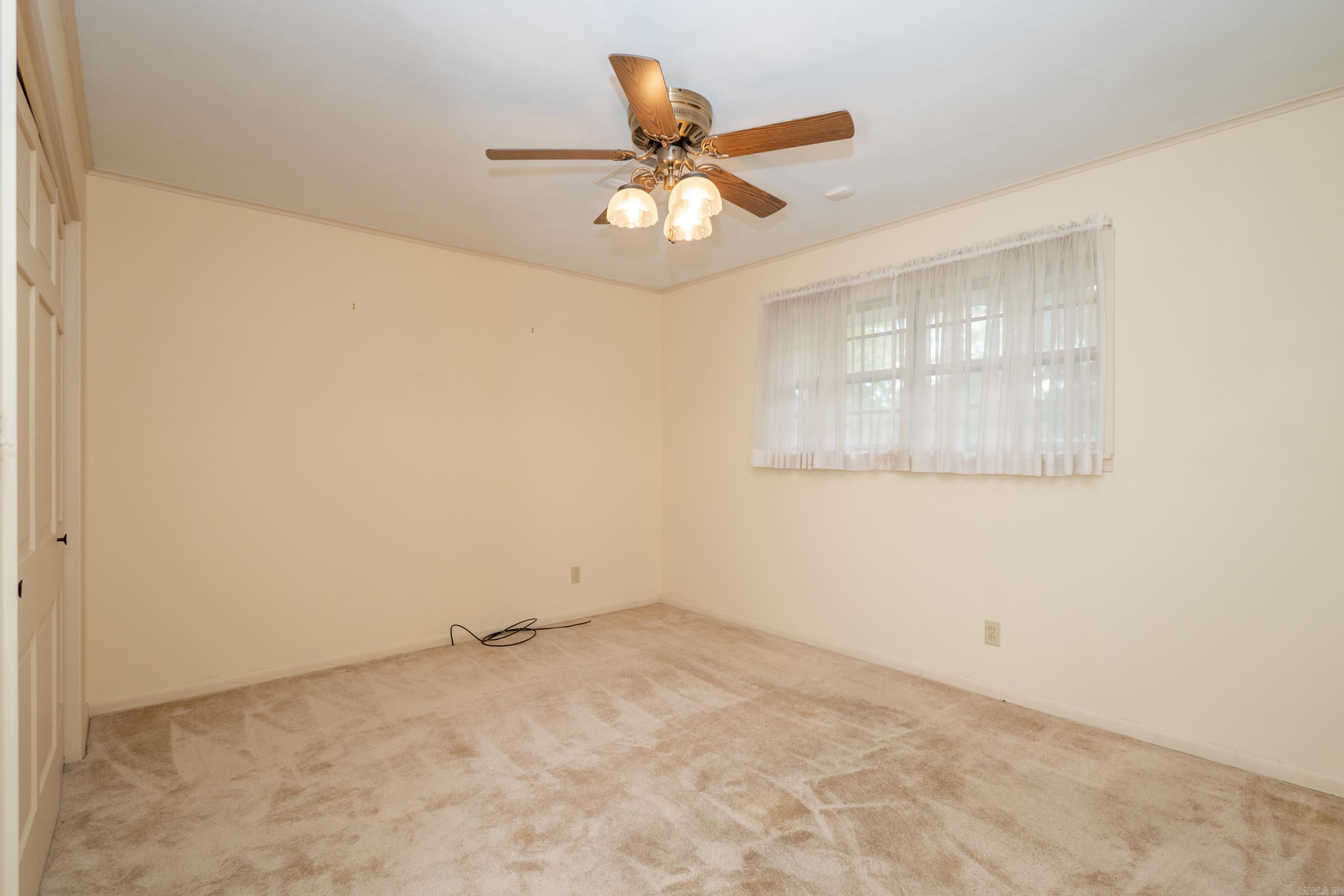 BRENTWOOD - Residential