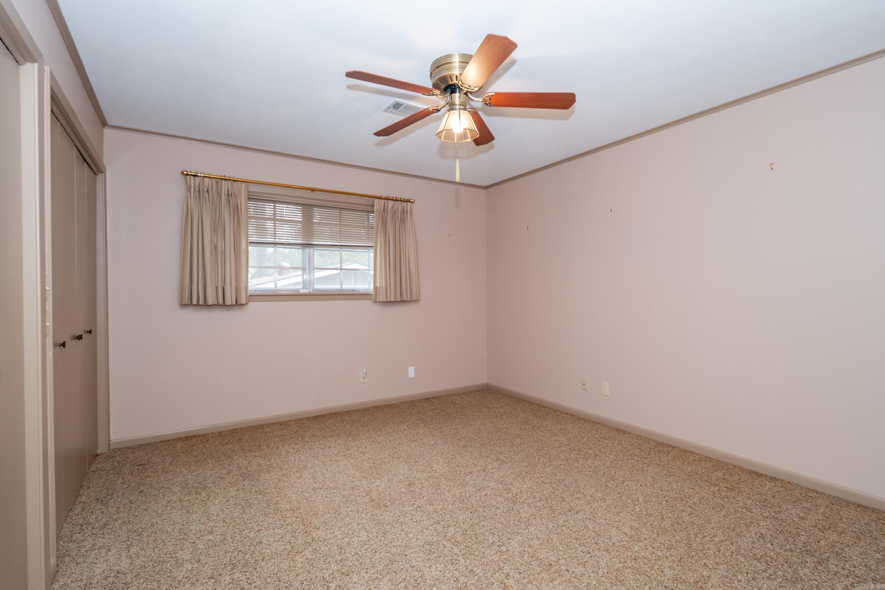 BRENTWOOD - Residential