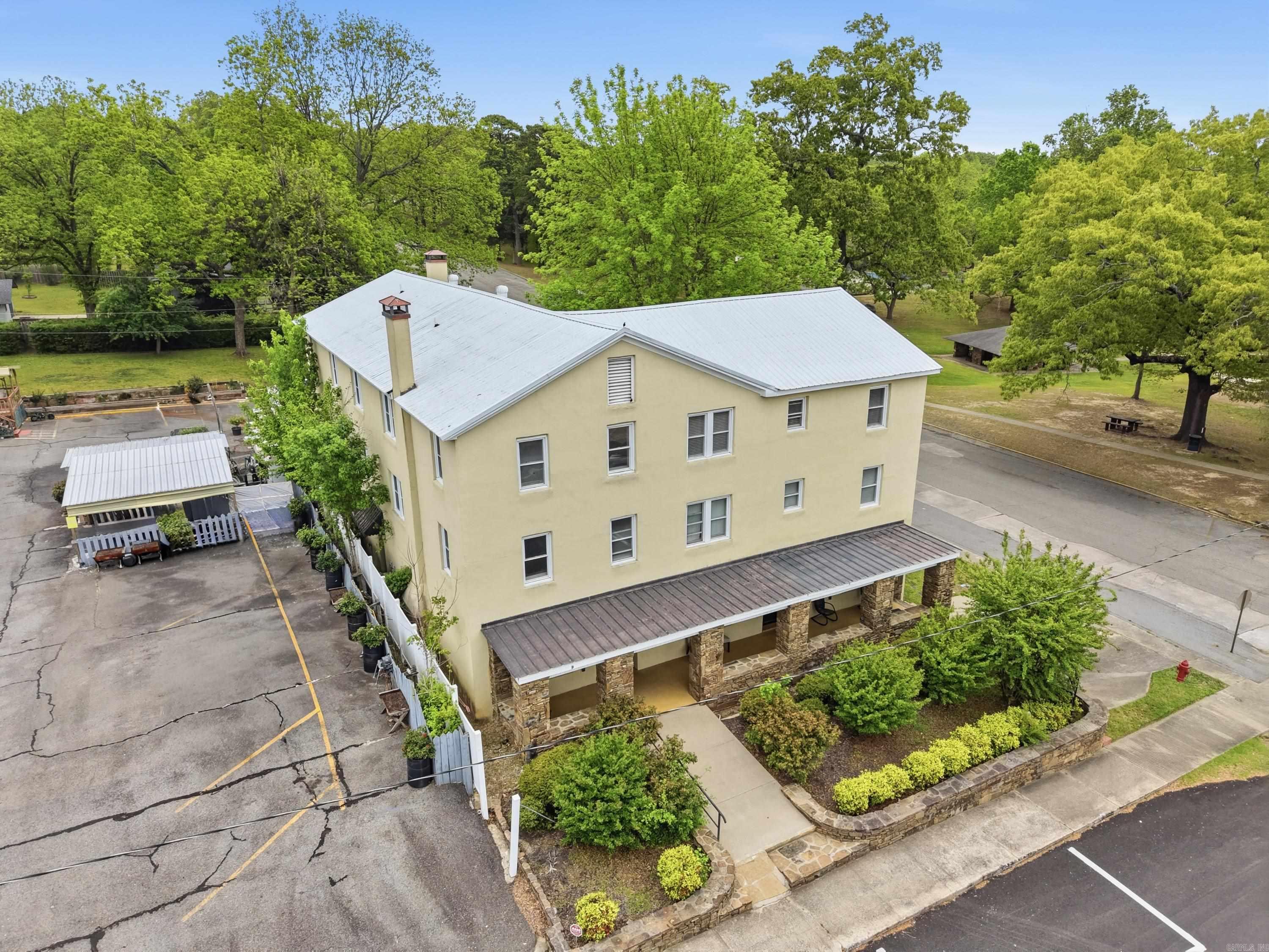 Spring Park - Residential