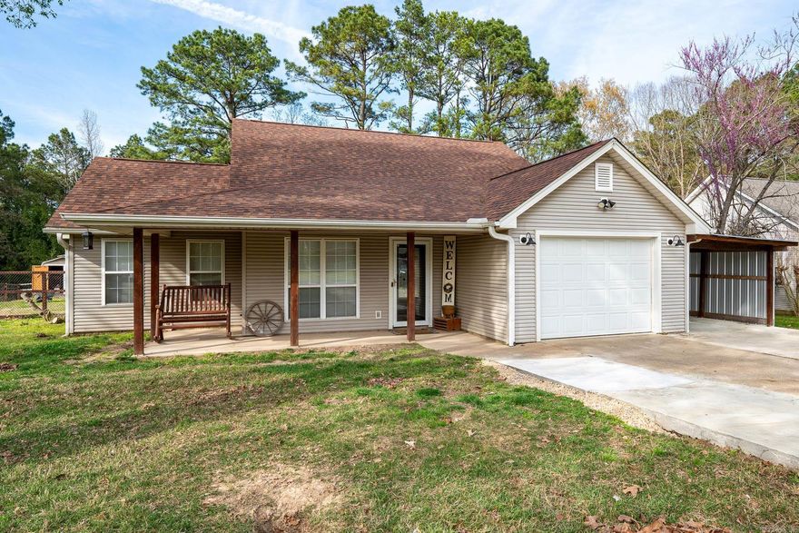 Beautifully updated 3 bedroom 2 bath home with a prime location just minutes from restaurants and stores but with a peaceful country feel. From the moment you walk in, you will be blown away by the high ceilings in the large living room, updated kitchen with gas stove top, spacious primary bedroom with renovated bath, fully fenced in back yard, plus much more.