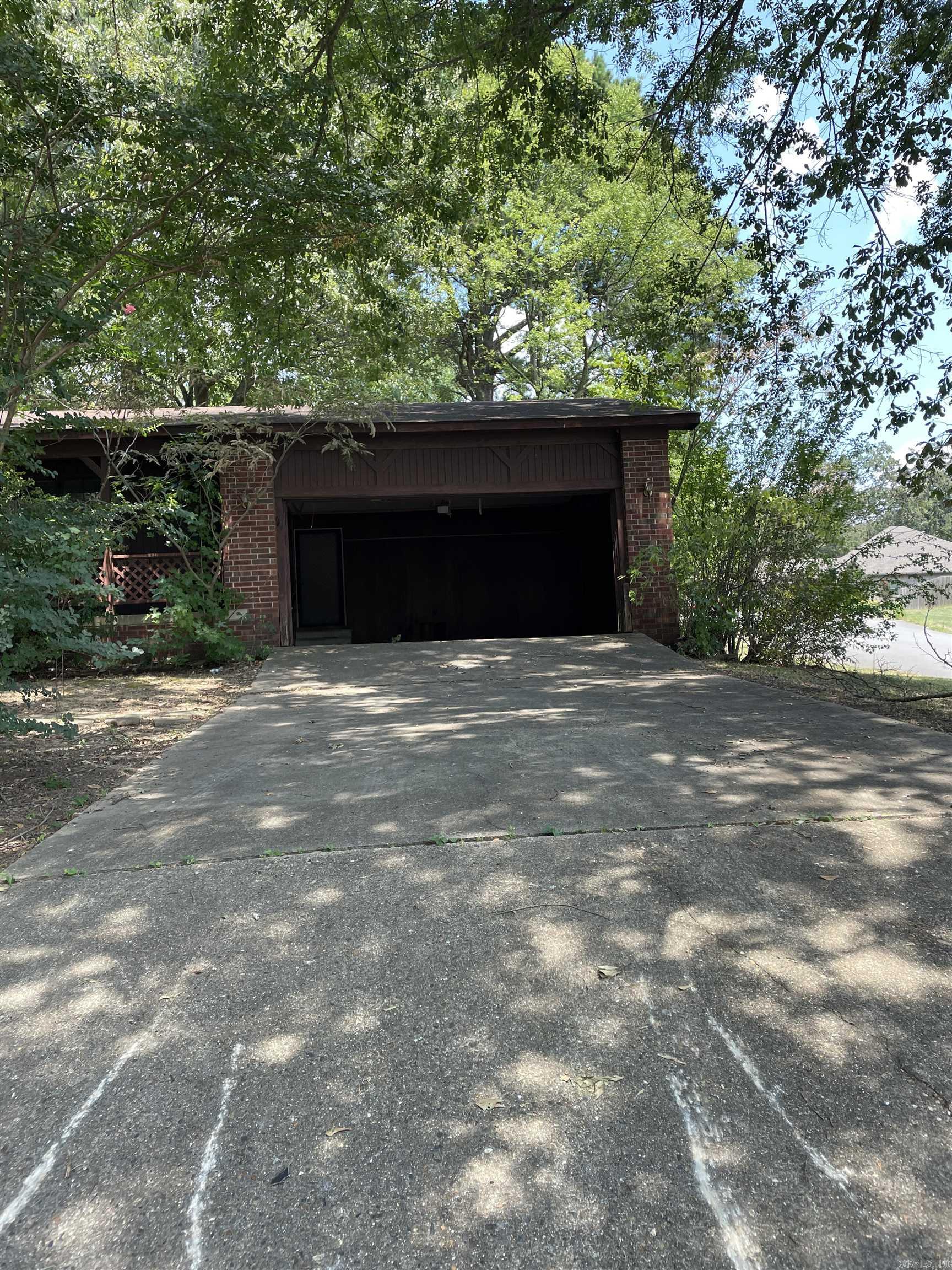 DESOTO TERRACE - Residential