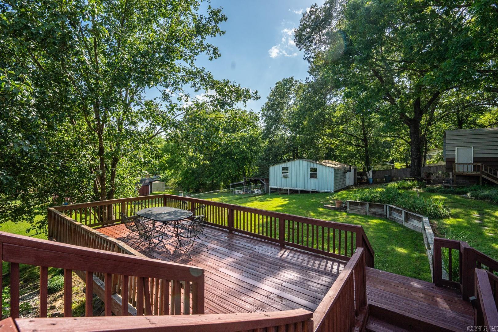 ASTRONAUT - Residential