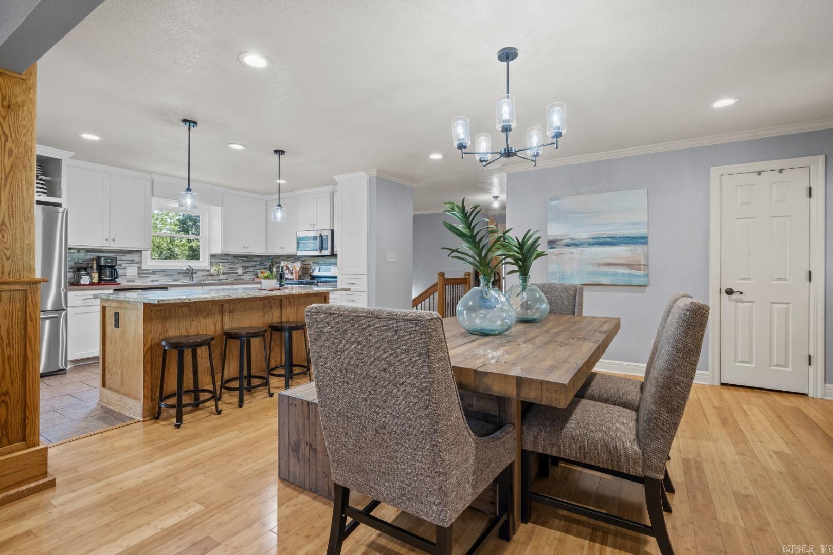 ASTRONAUT - Residential